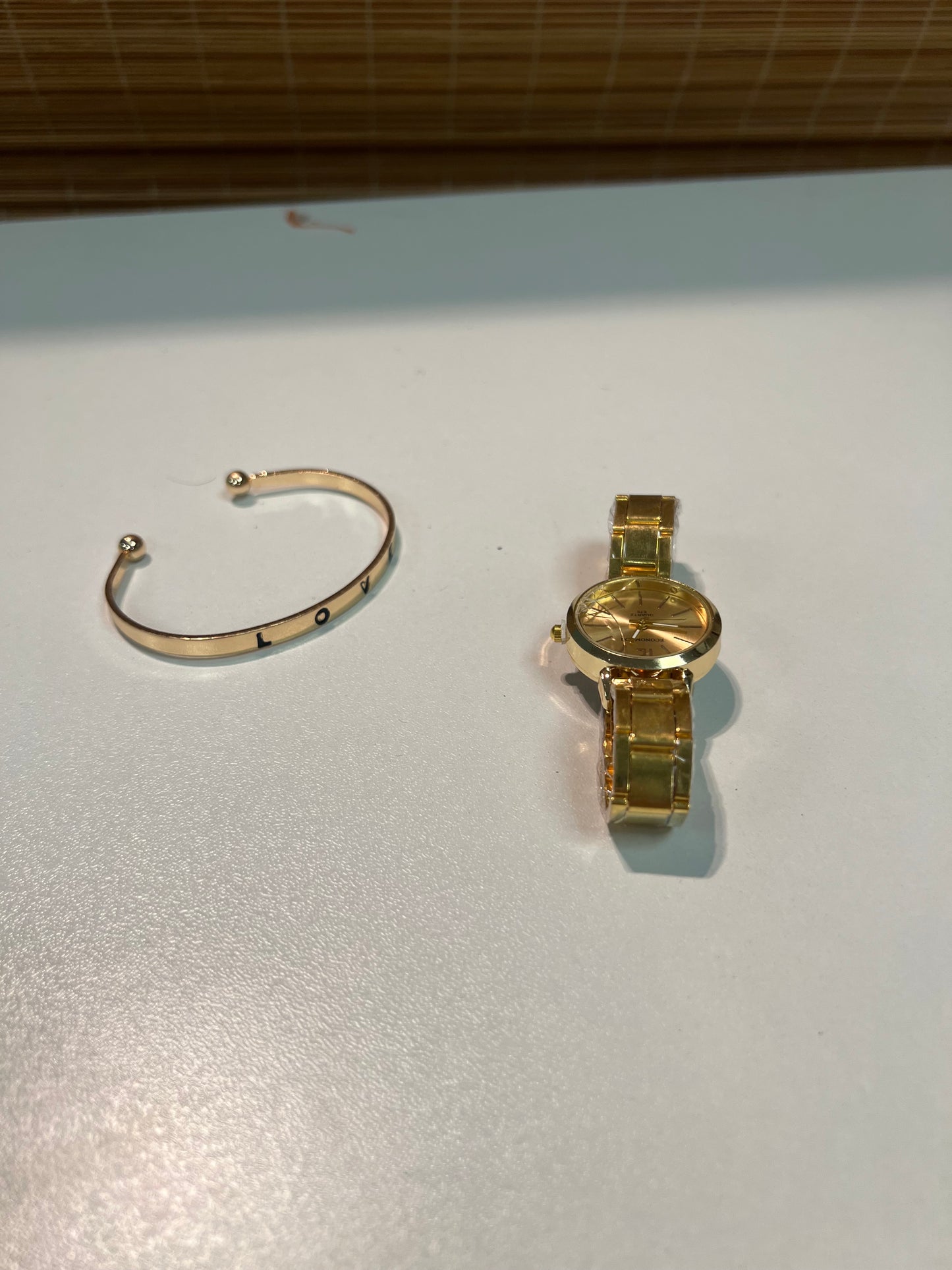Glass Damaged Watch And Bracelet