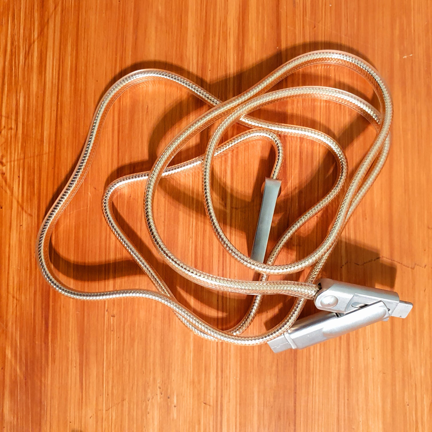 Convertible Charging Cable Lightning-Type C for iphone android material : Metal