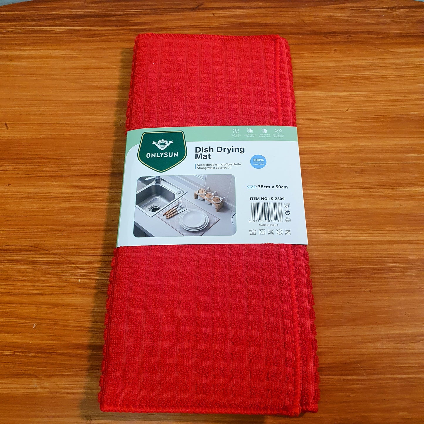 Dish and cutlery drying mat
