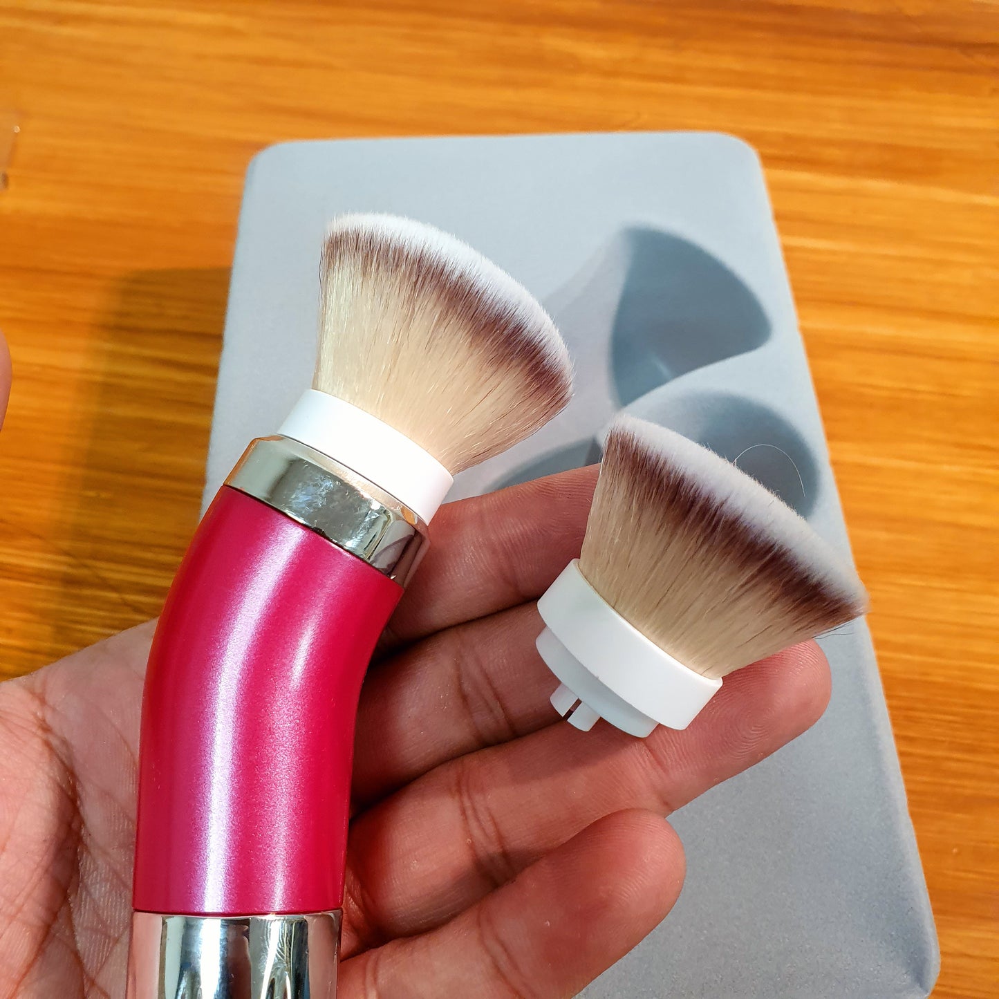 Fast Easy Makeup Spin Brush
