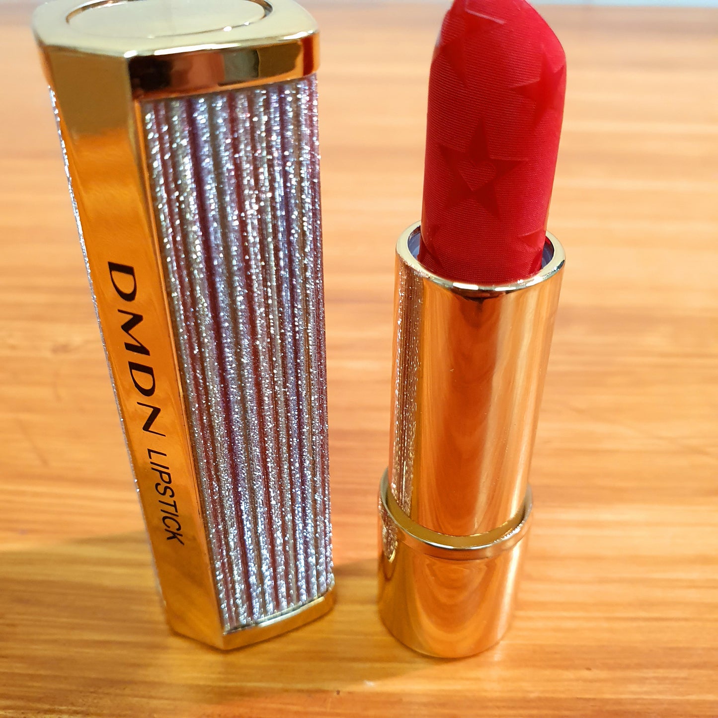 Dmdn Velvet Lipstick