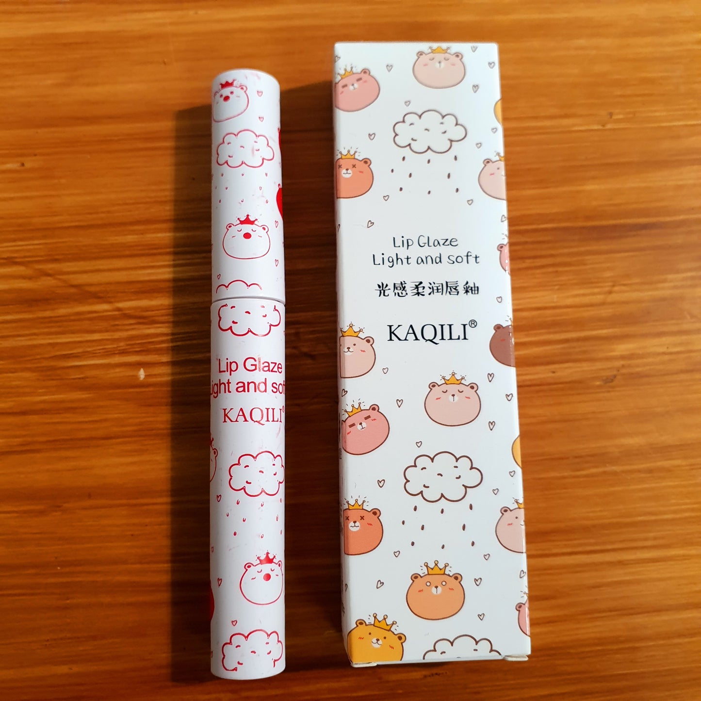Lip glaze