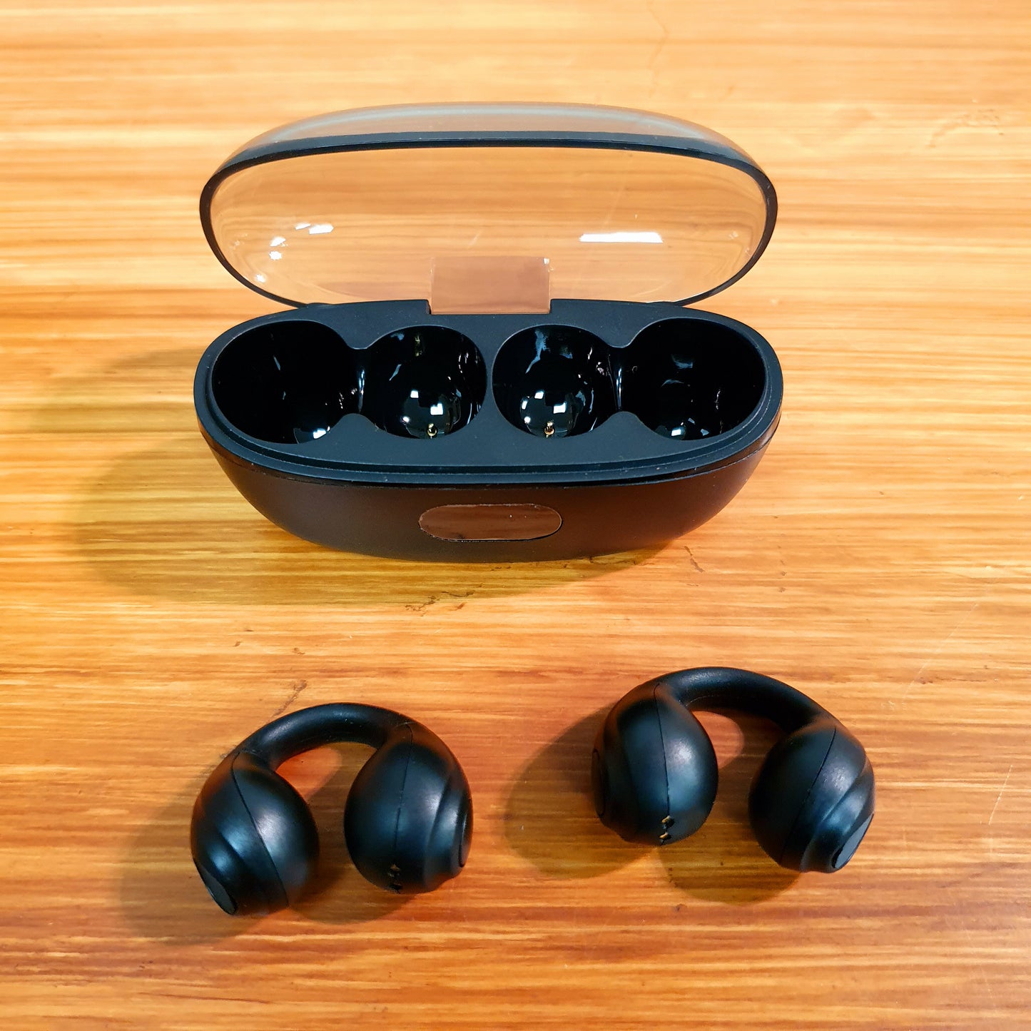 TWS Switchable Earpods True Wireless Bluetooth