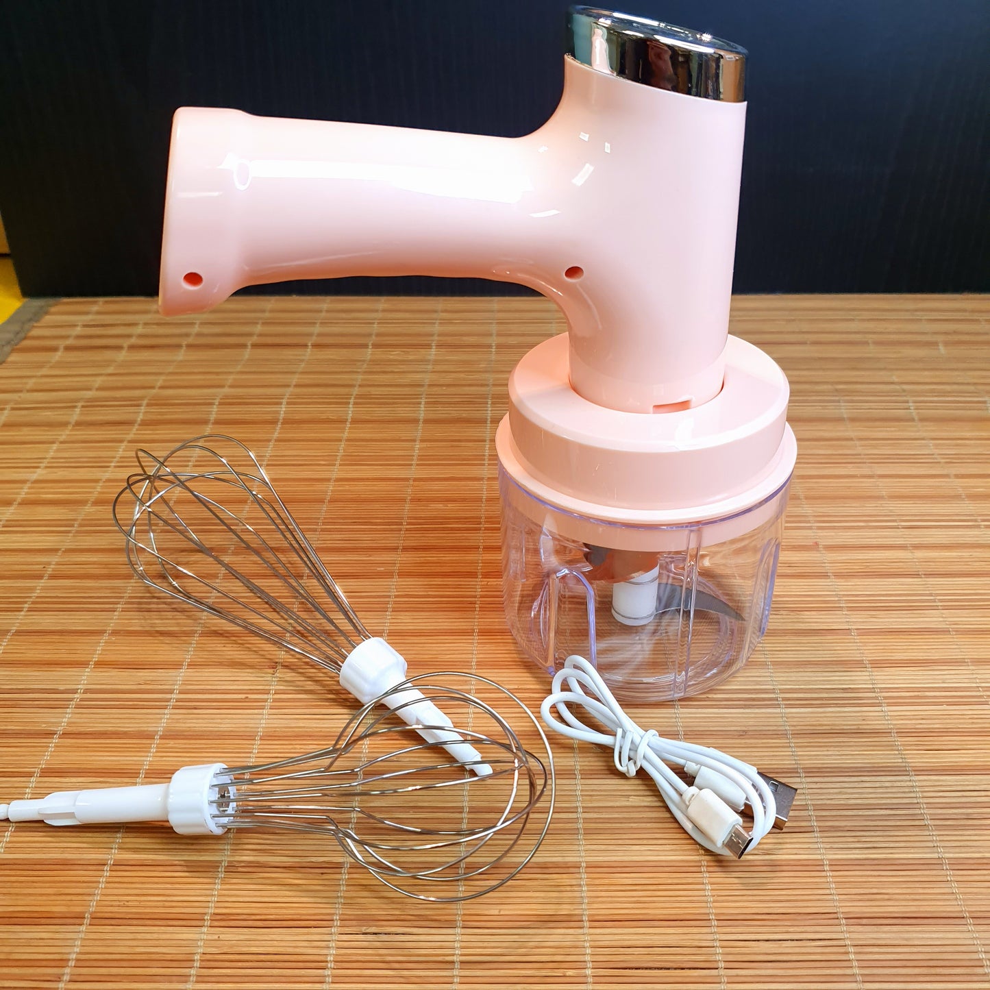 Rechargeable blending mixing Machine