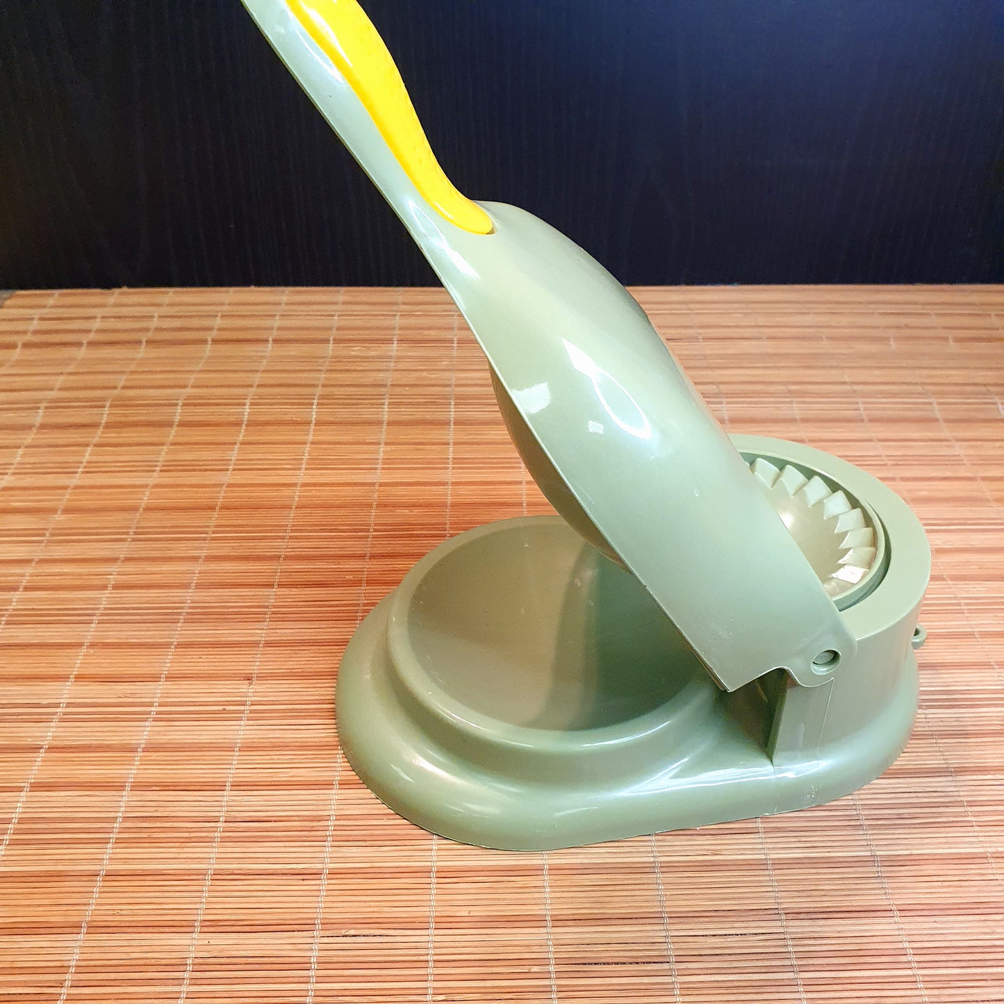Portable Dumpling Making Machine