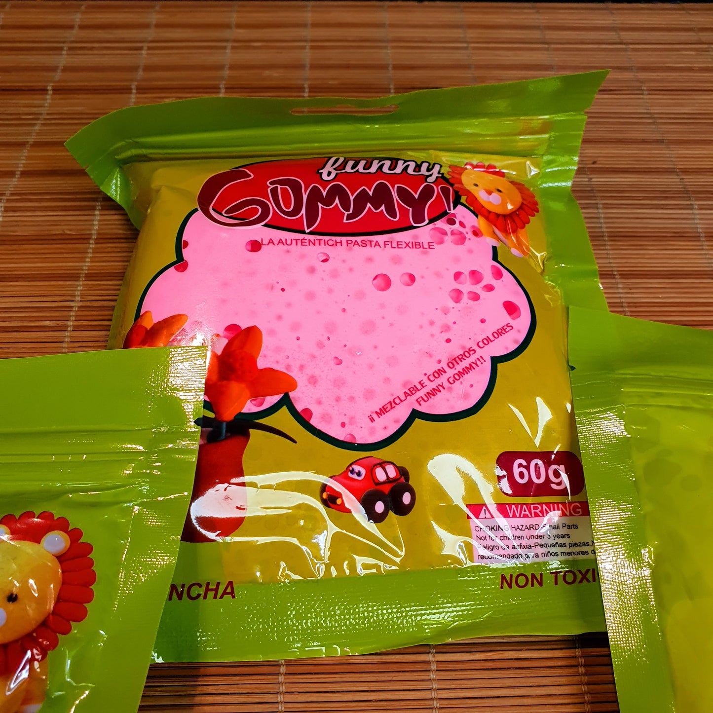 Funny Gummy Foaming Clay 0044