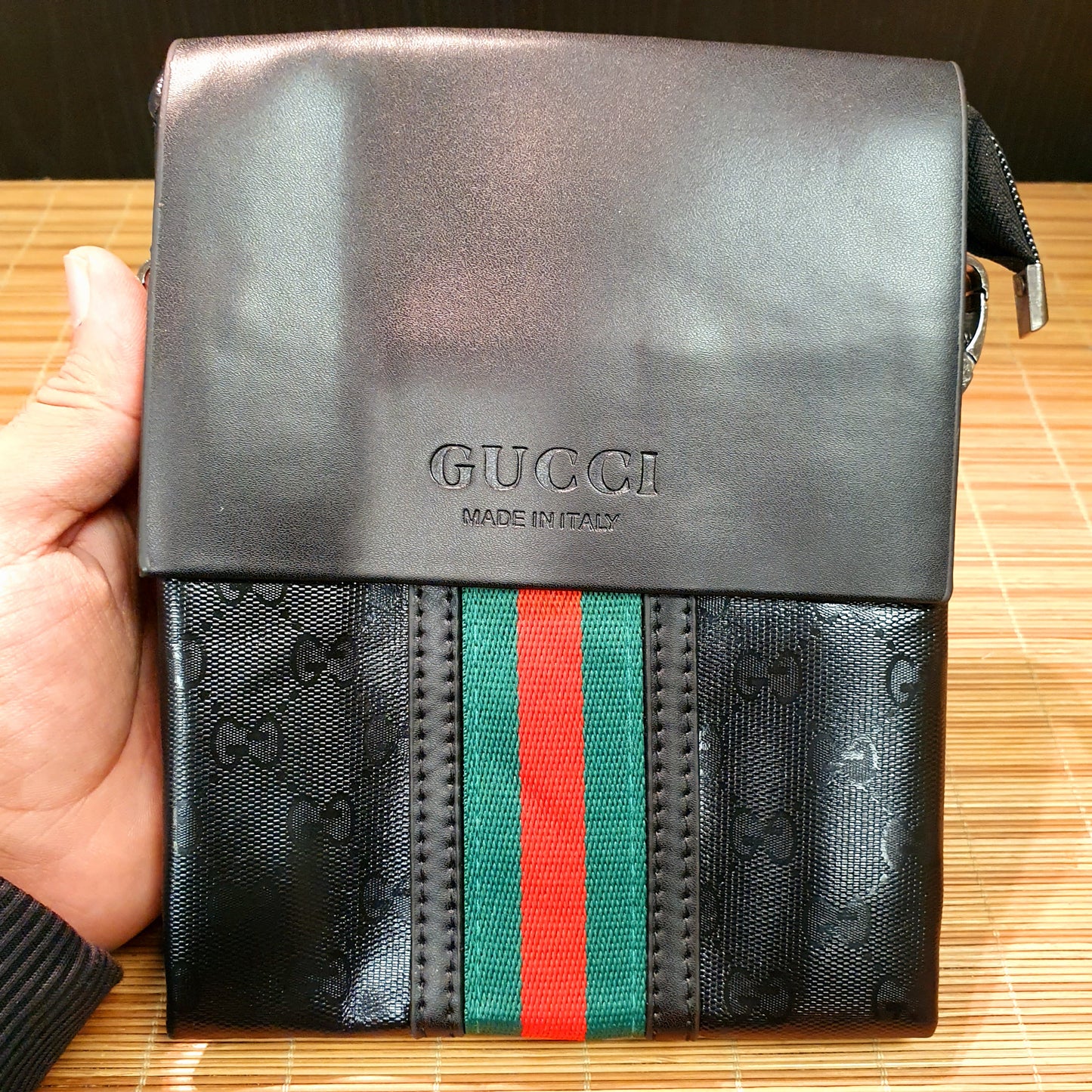 Gucci Cross Body Bag 6515