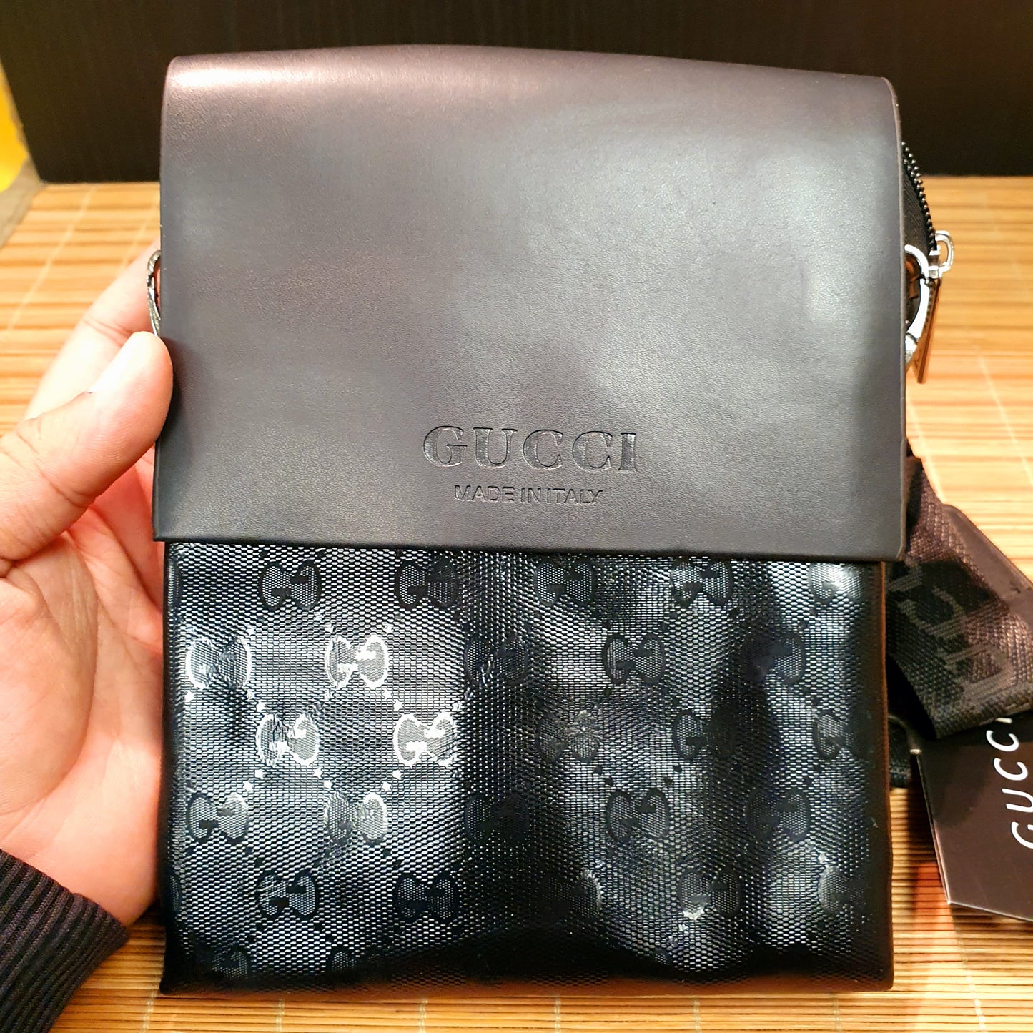 Gucci Cross Body Bag 6515