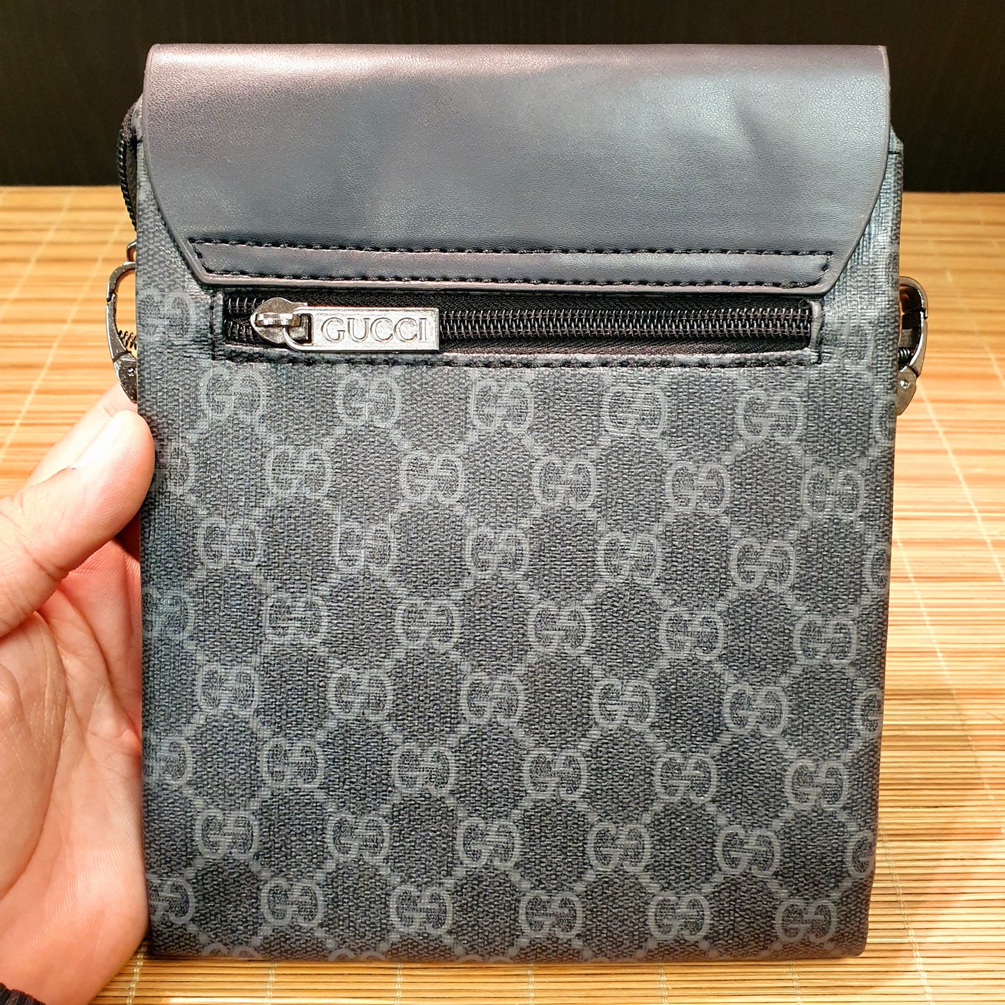 Gucci Cross Body Bag 6515