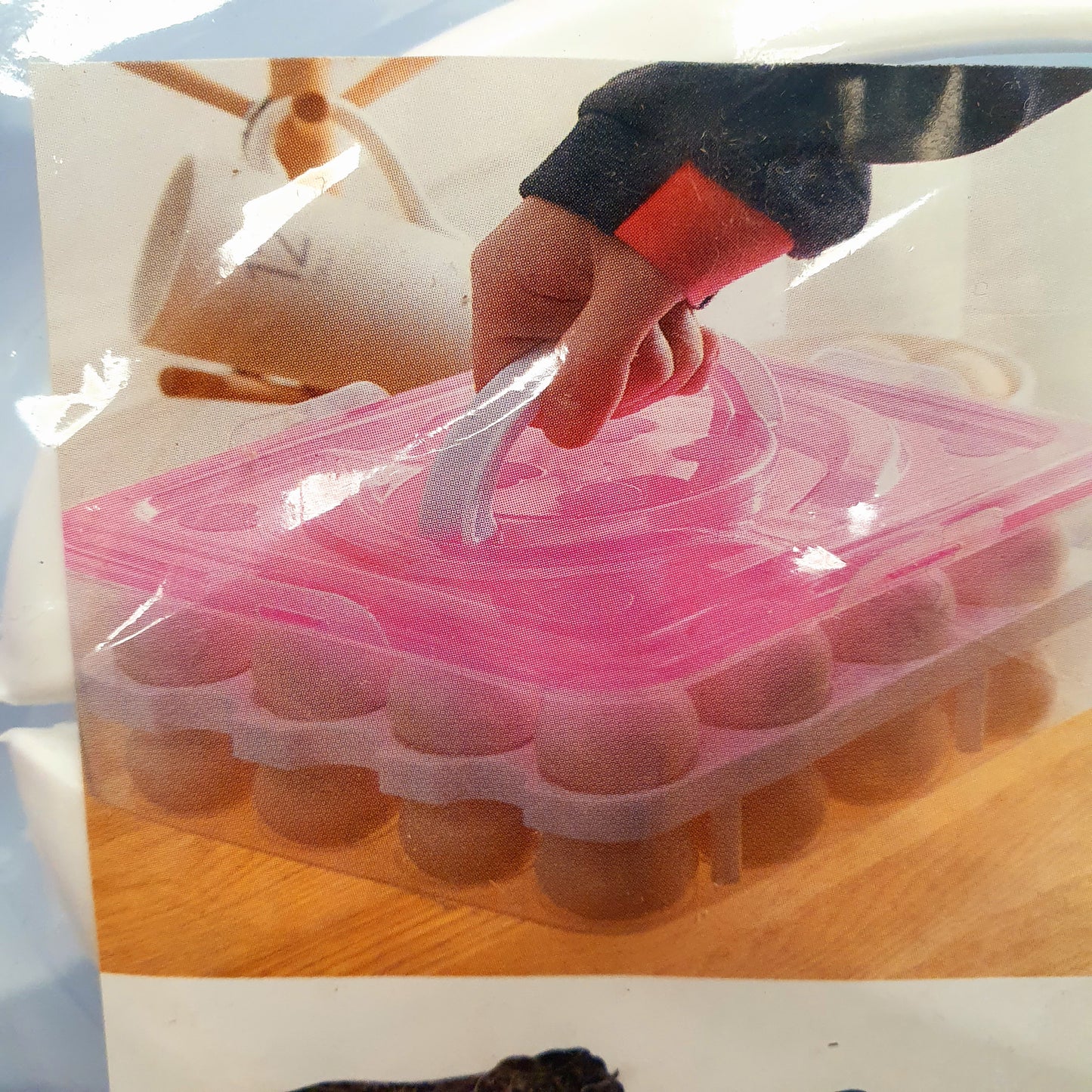 32 Eggs Storage Box 7098