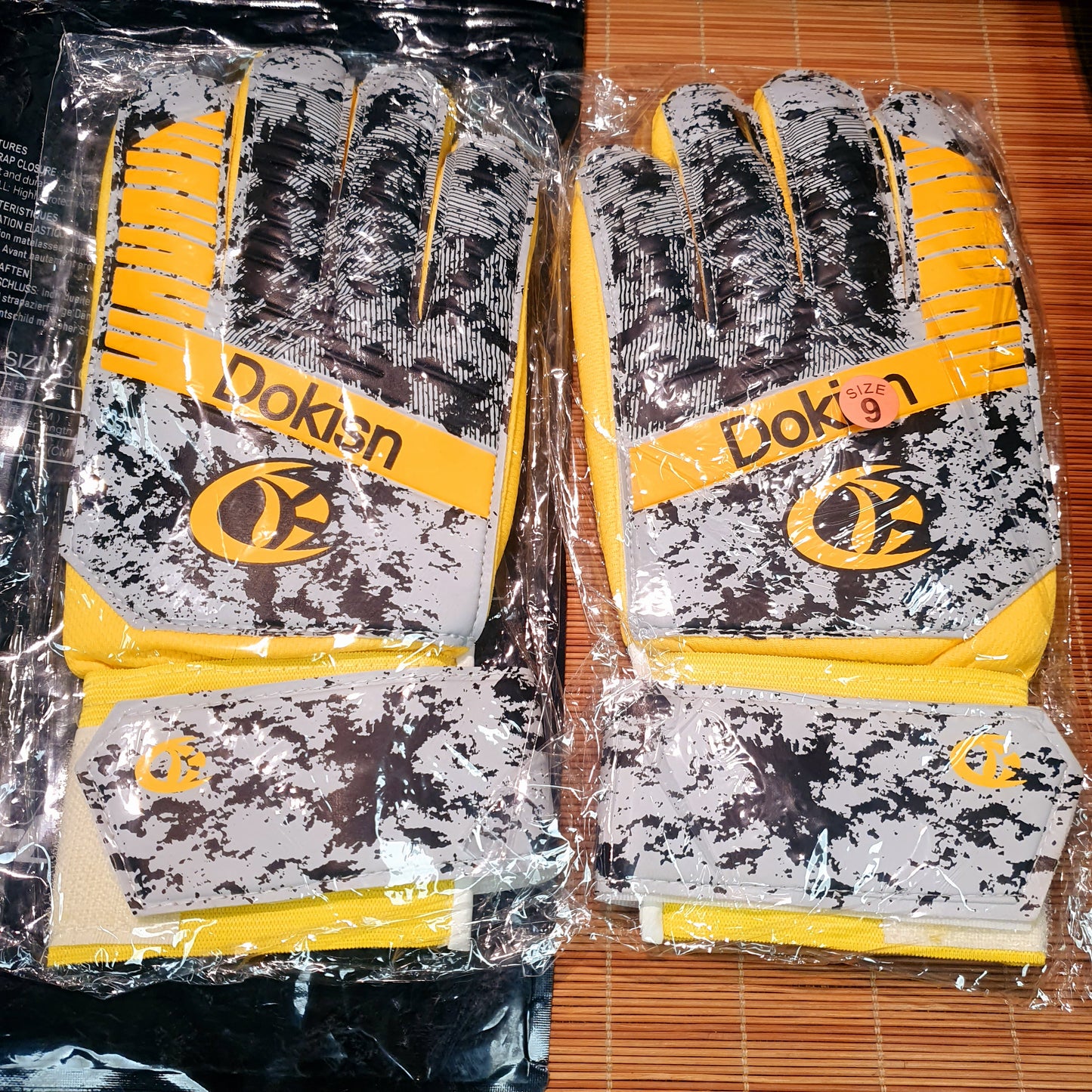 Sports Gloves