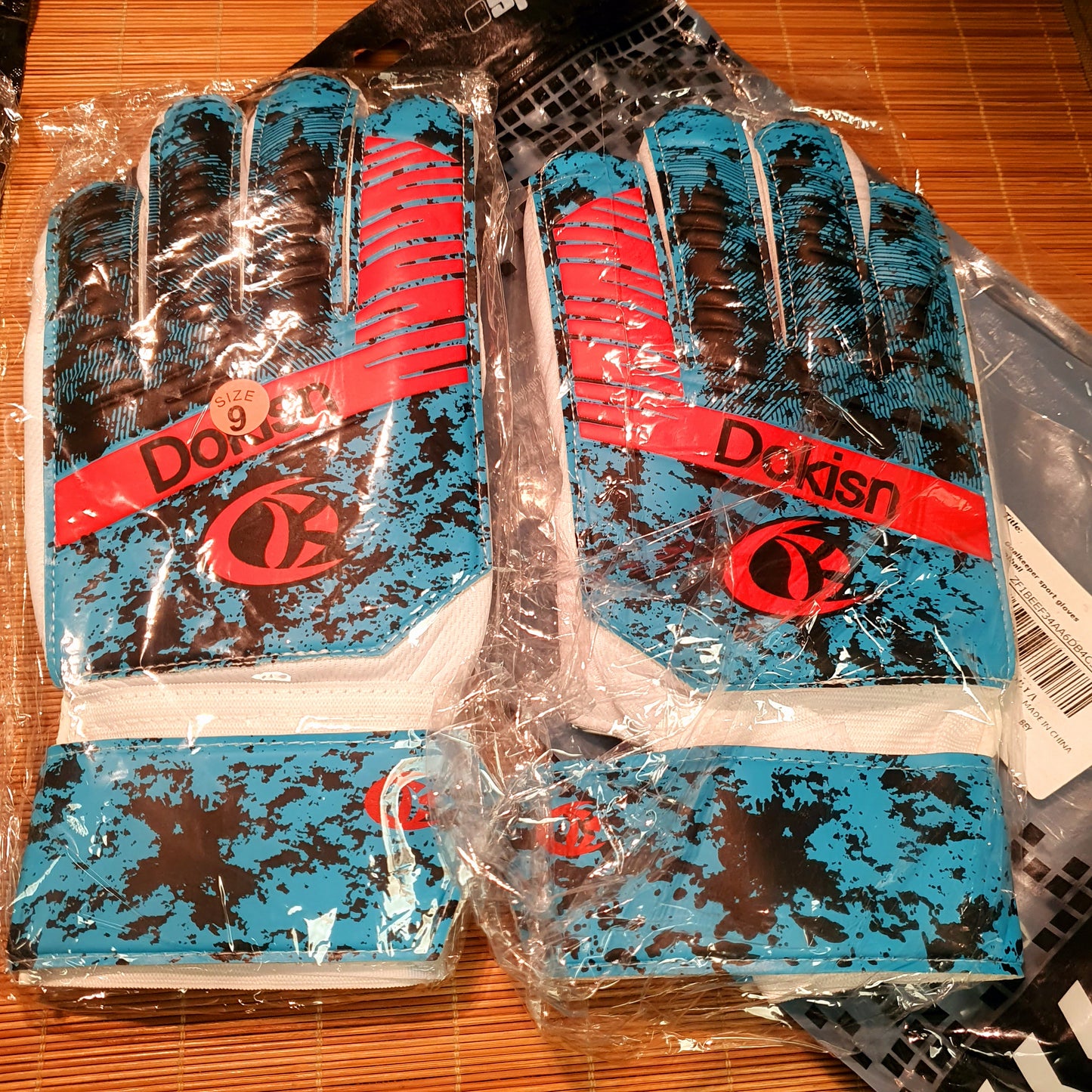 Sports Gloves