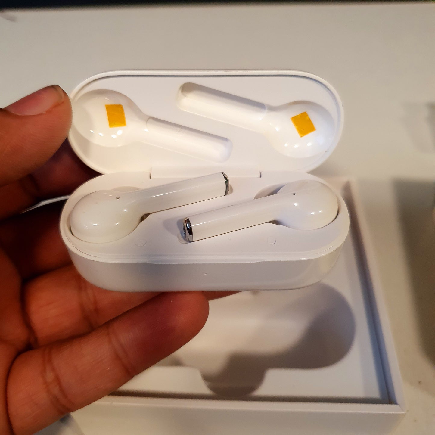 Ear Buds 360 8916