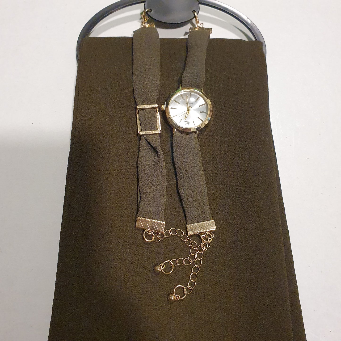Ladies Arabic Style Islamic Scarf With Watch and Brooch