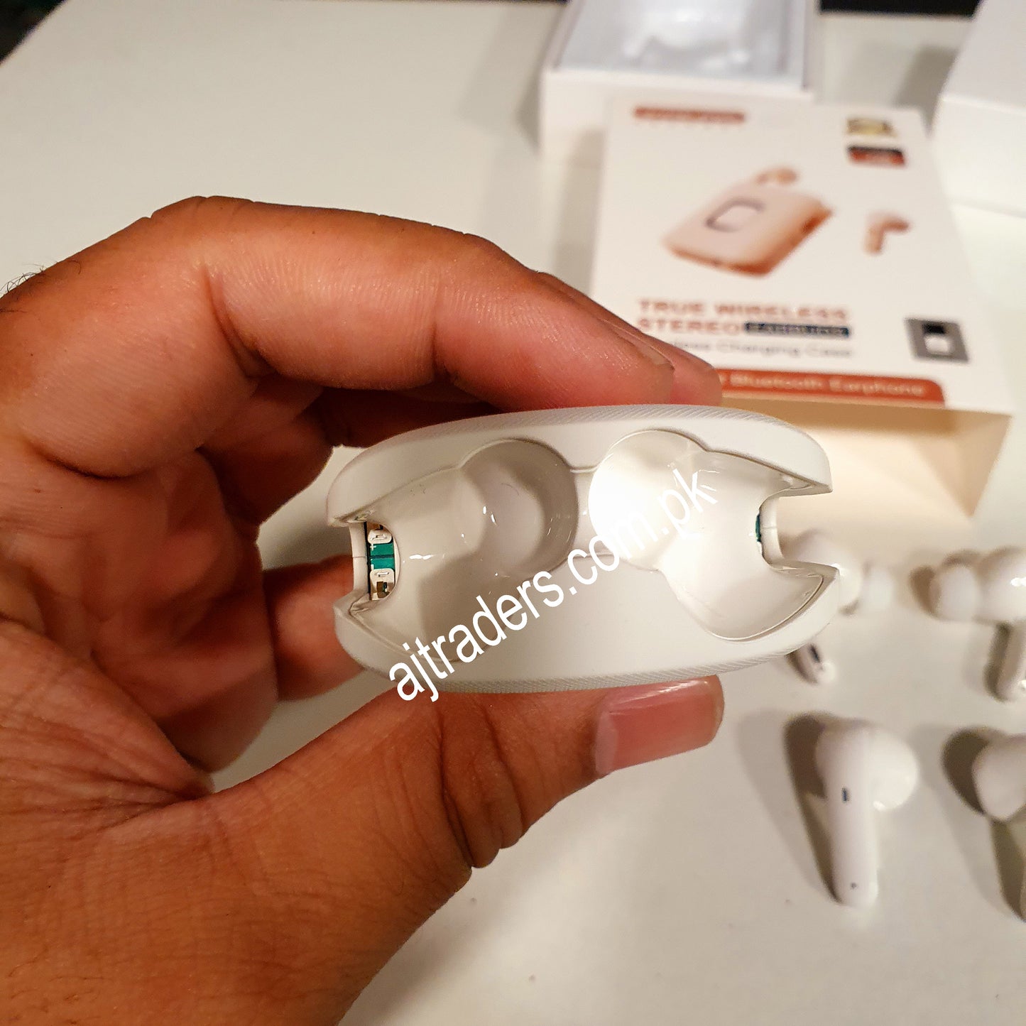 True Wireless Stereo Earbuds 123150