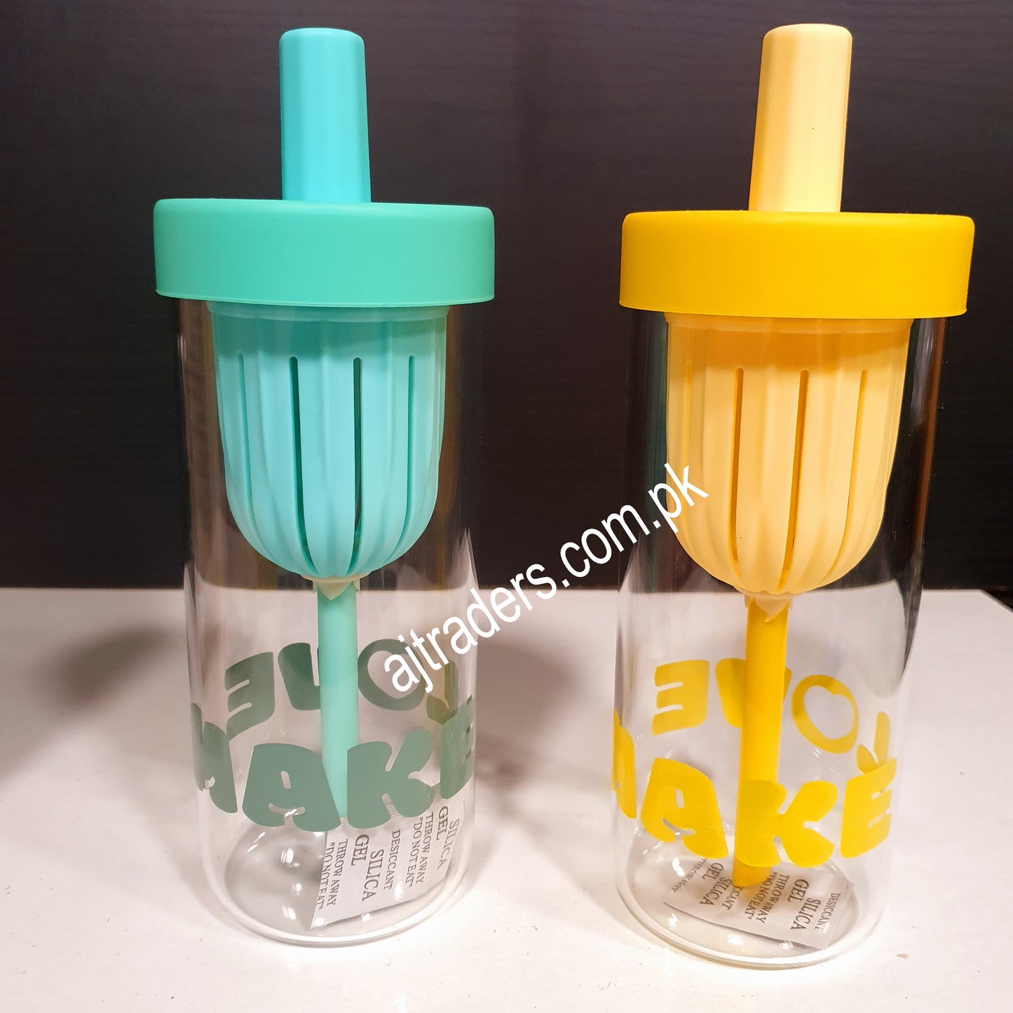 Glass Cup With Straw 12550
