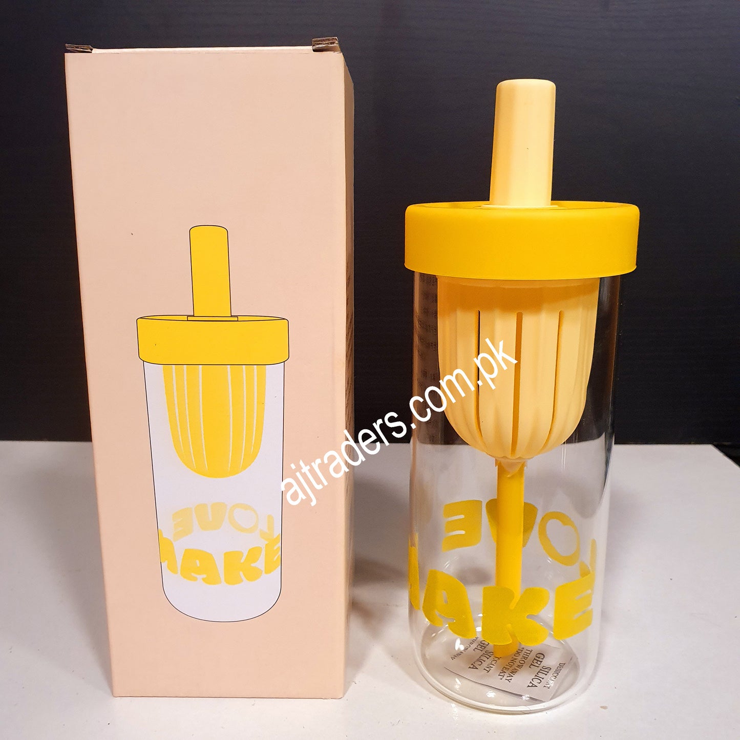 Glass Cup With Straw 12550