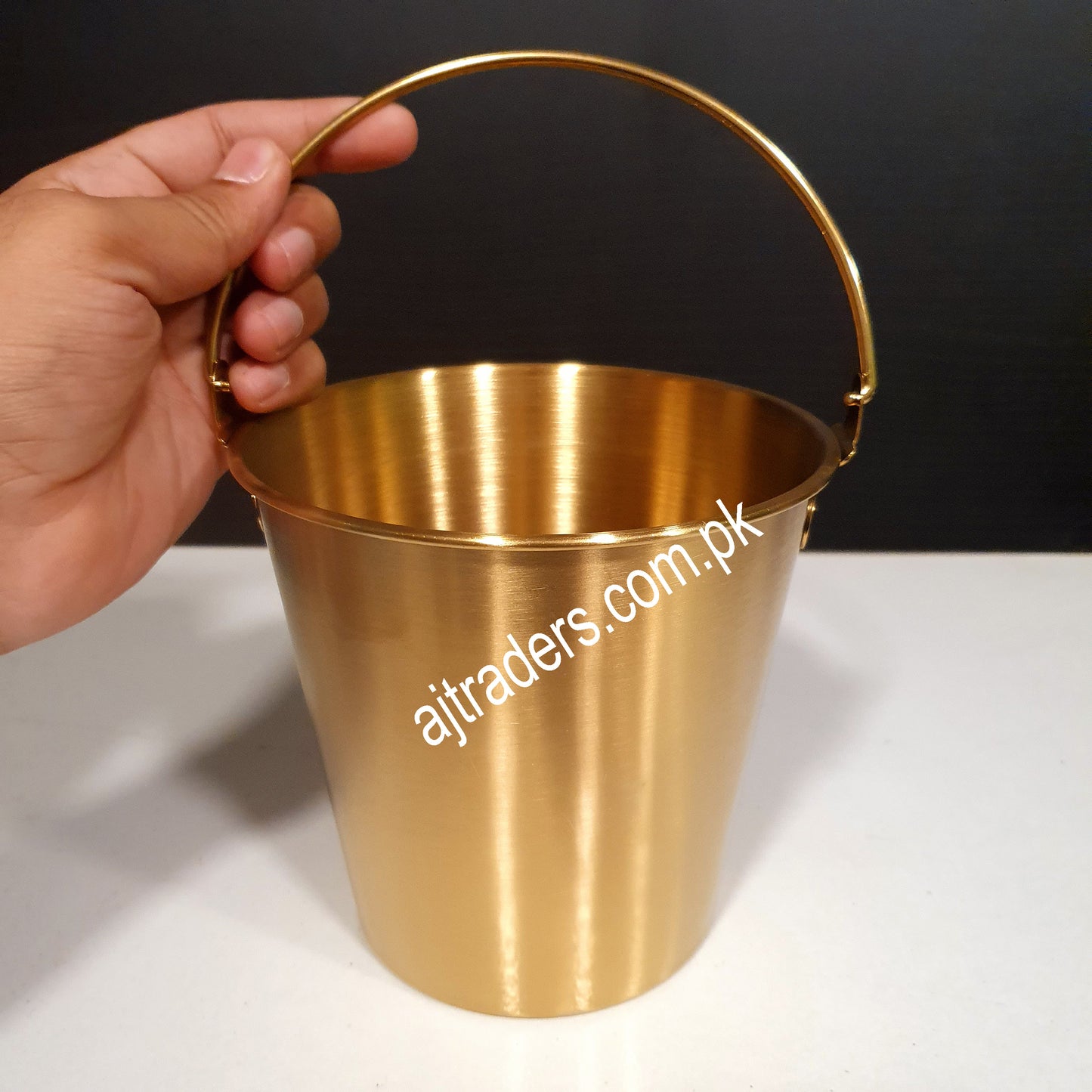 Golden Ice Bucket 0159