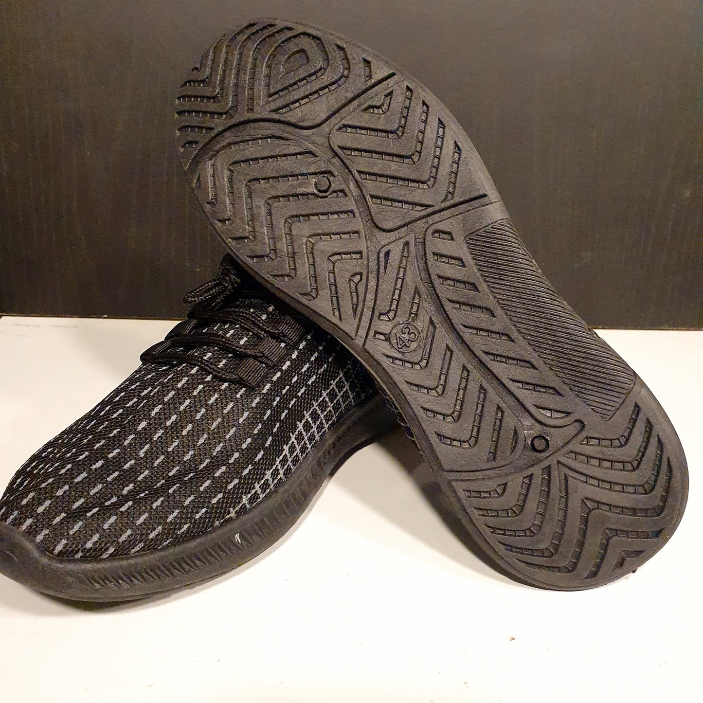 Shoes 43 Black Grey