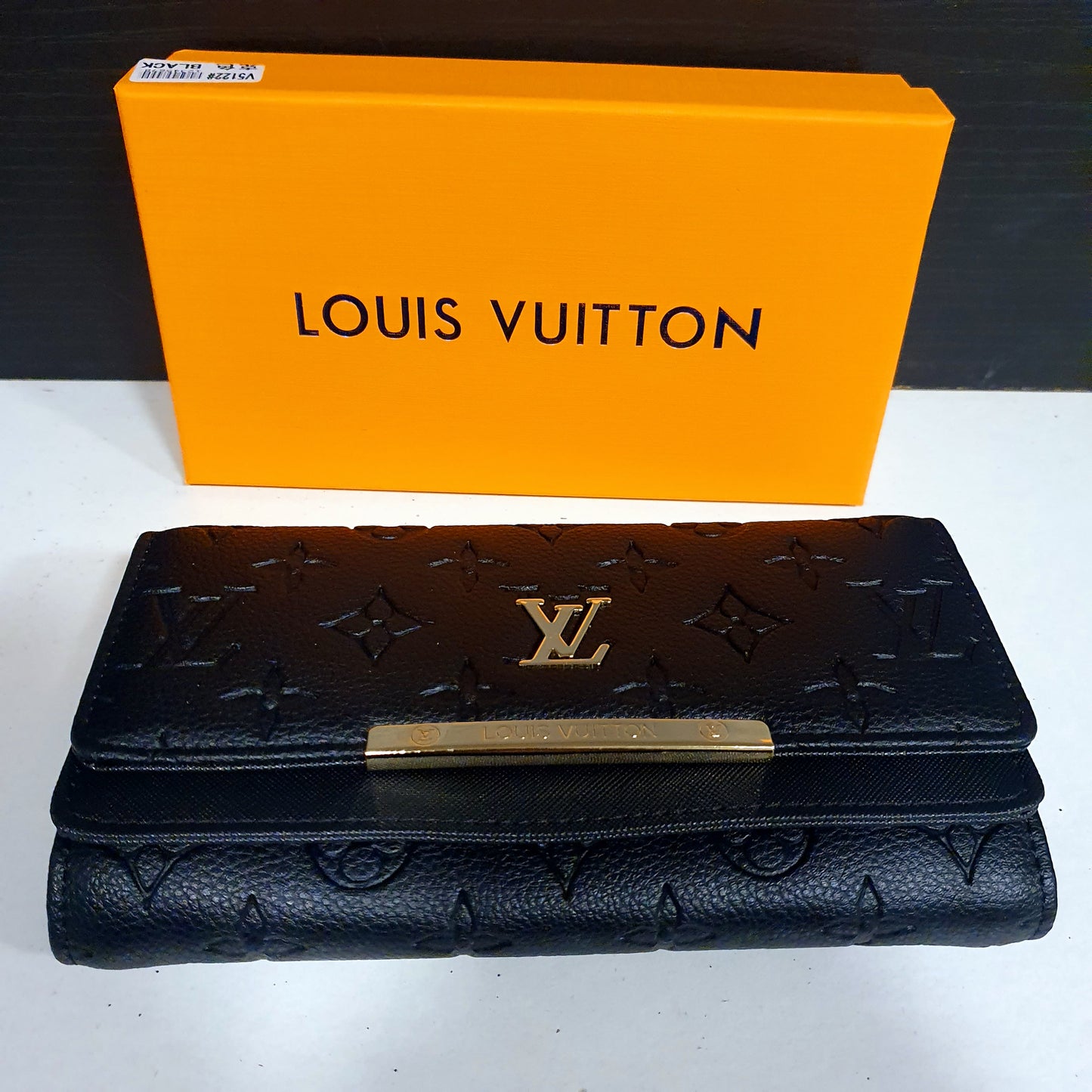 LV Ladies Long Black Wallet 15526