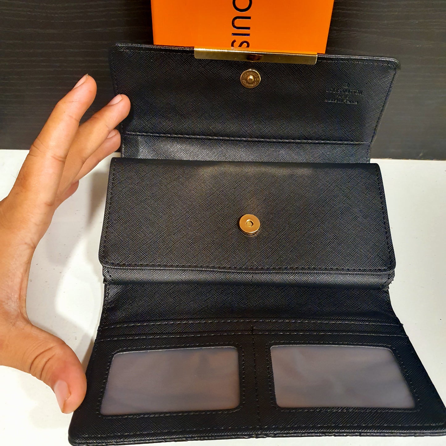 LV Ladies Long Black Wallet 15526