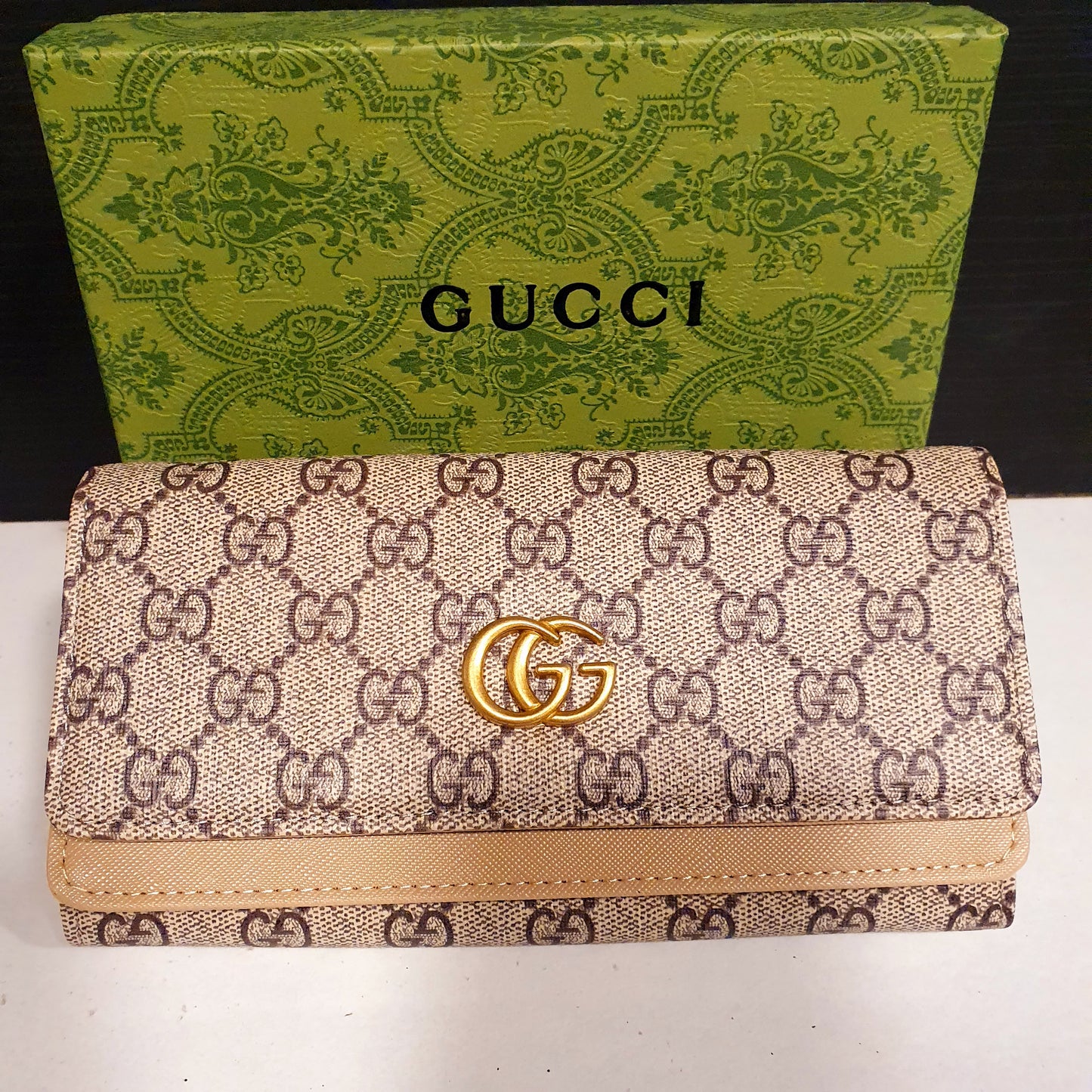 Gucci Long Wallet With Box 10260065