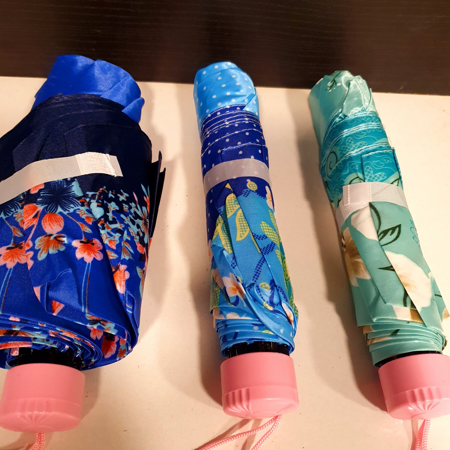 Multi Floral Style Foldable Umbrella For Travelling Pink Handle 31450