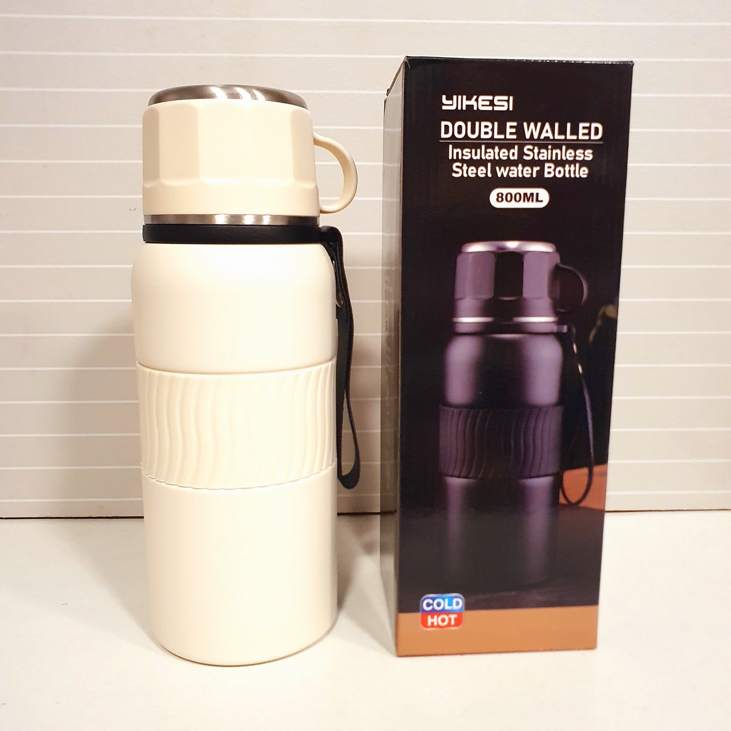 Insulated Stainless Steel Vacuumed Water Bottle 21900