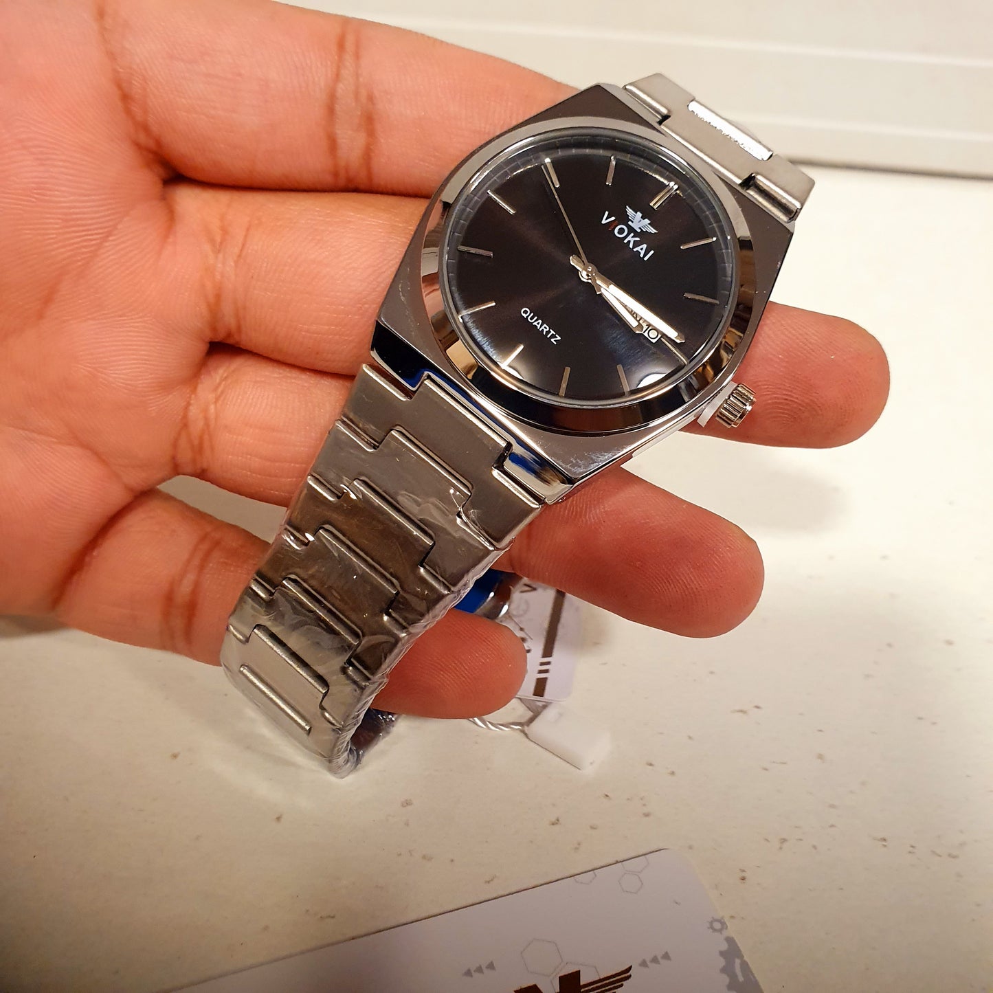 Vokai Quartz Elegant Premium Quarts Stainless Steel Men's Watch 33000