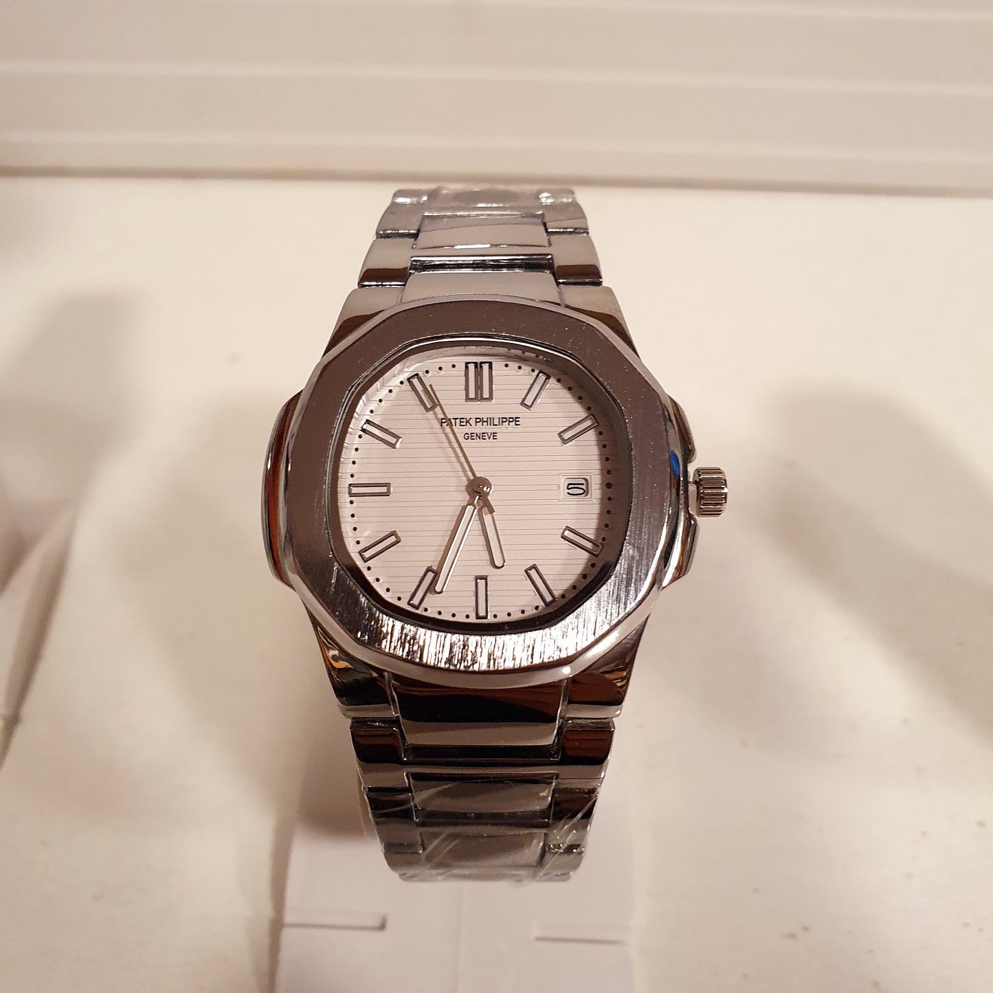 Patek Phillpe Geneve Watch, 5556