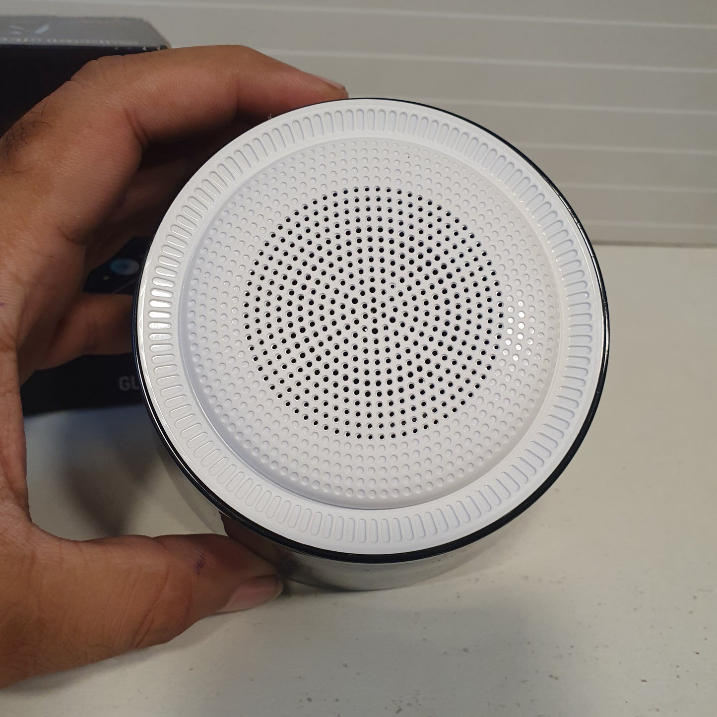 HM 2407 Glow Bluetooth Speaker