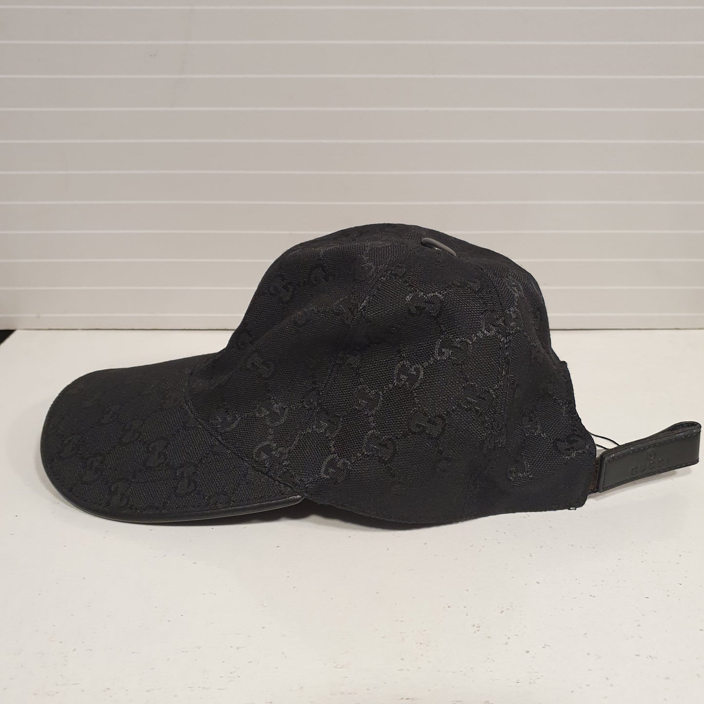 Gucci Cap For Men's 22600