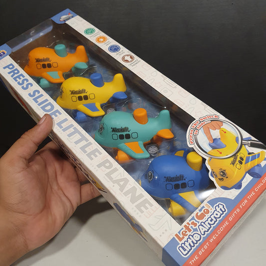 3d Airplanes Pack of 4 12800