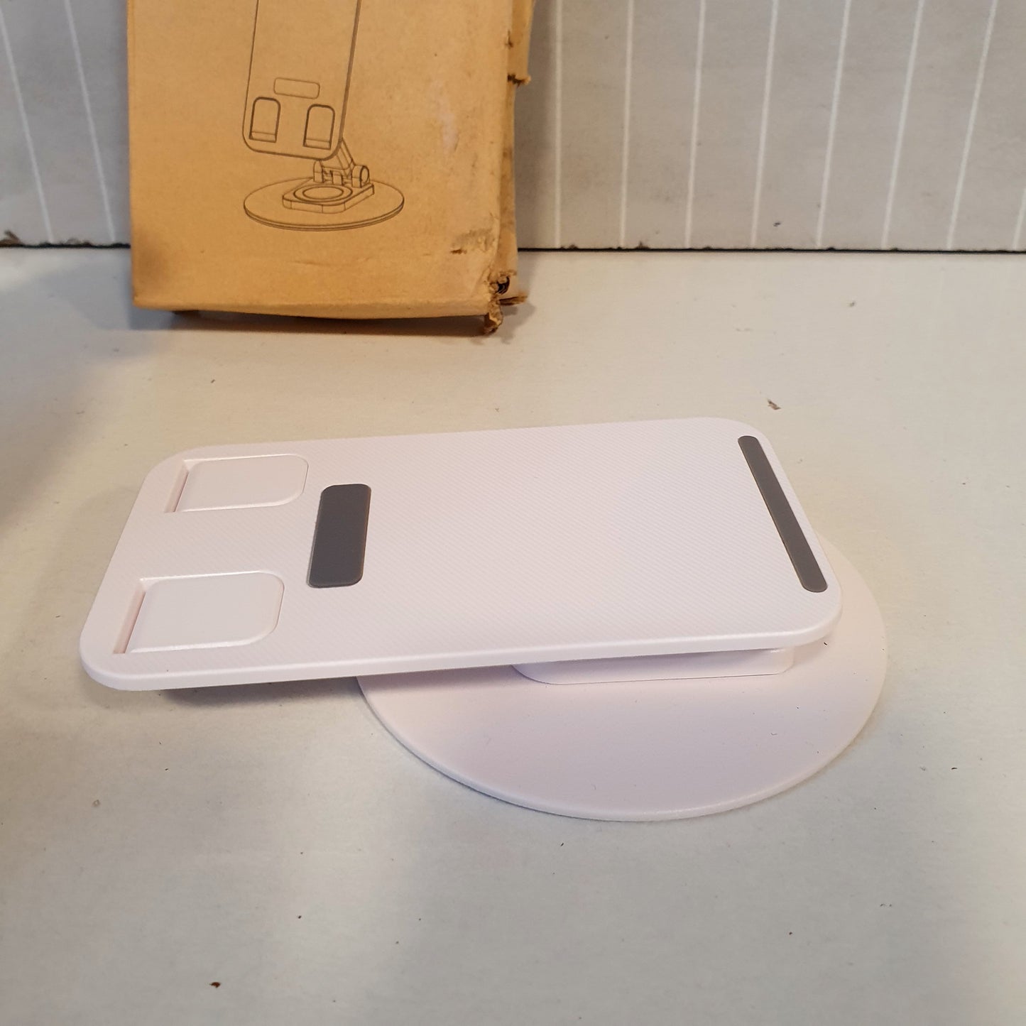 Multi Functional Desktop Metal Bracket 51450