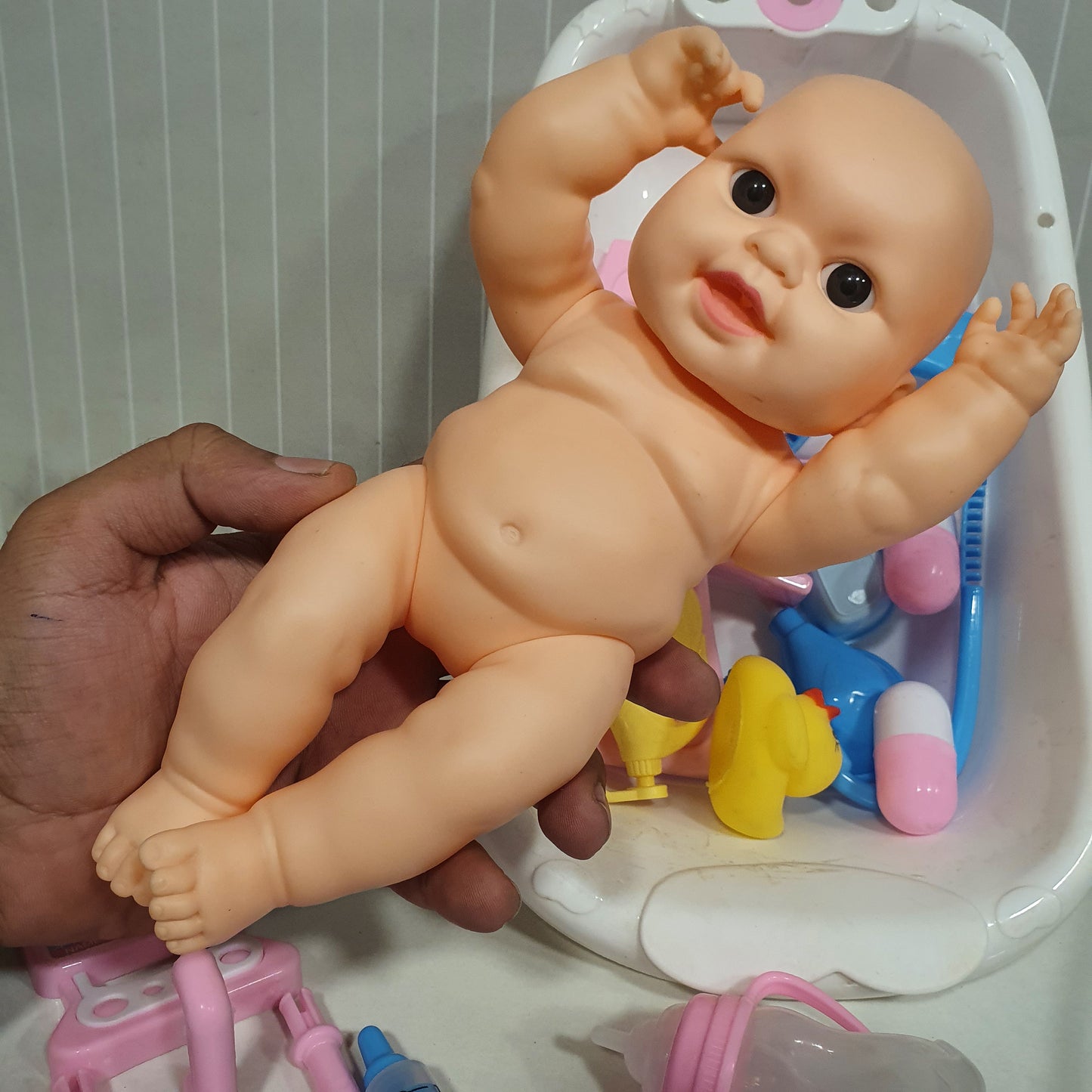 Doll Doctor Set with Feeder 61170