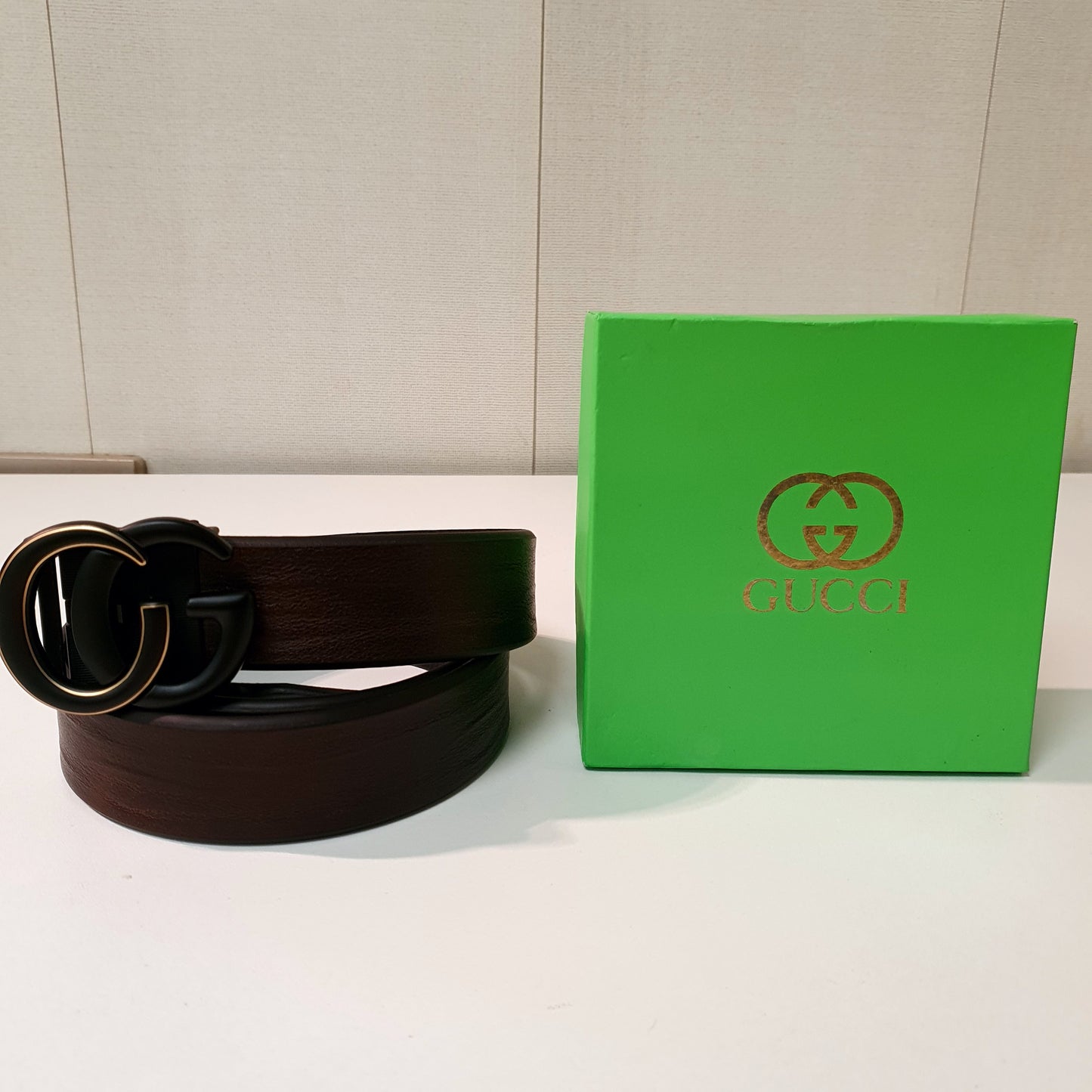Gucci Logo Buckel Belt 8780