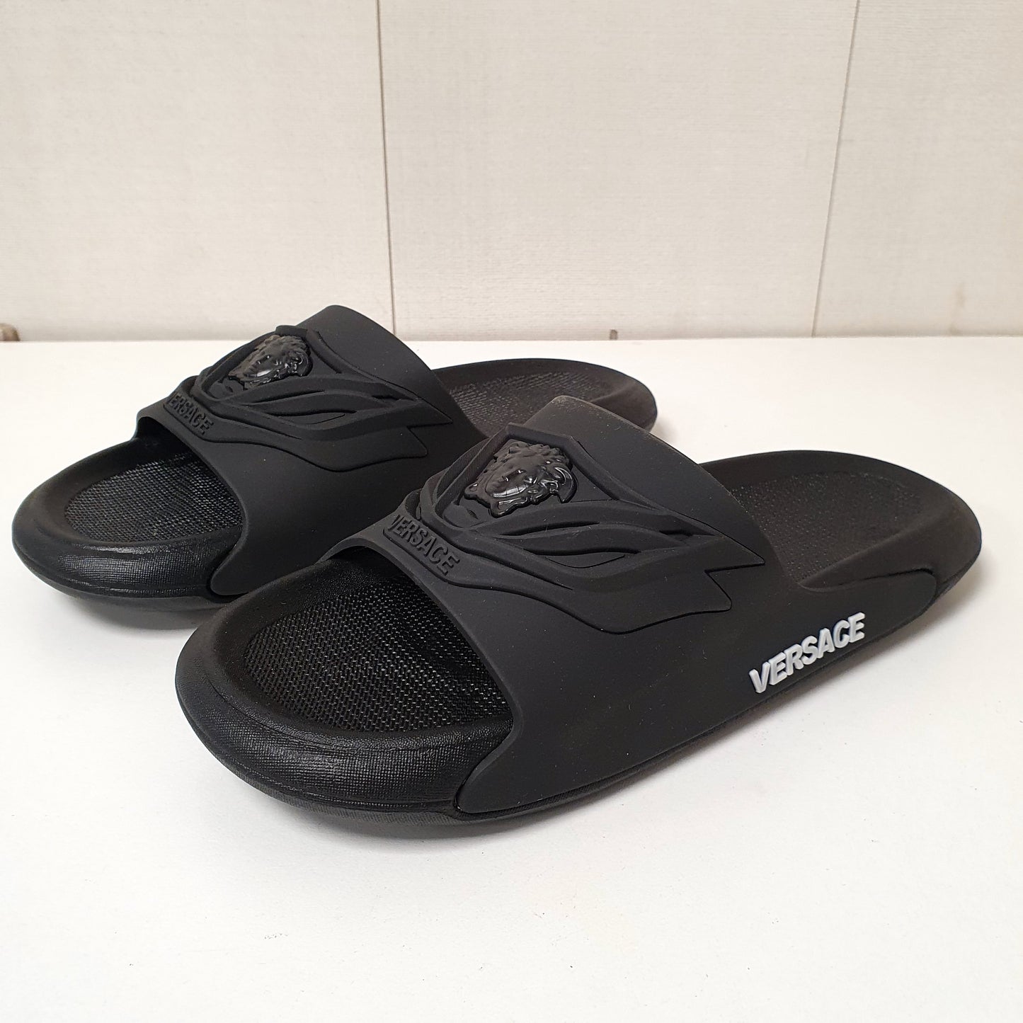 Versace Slide Slippers Comfortable Everyday Wear, 61550
