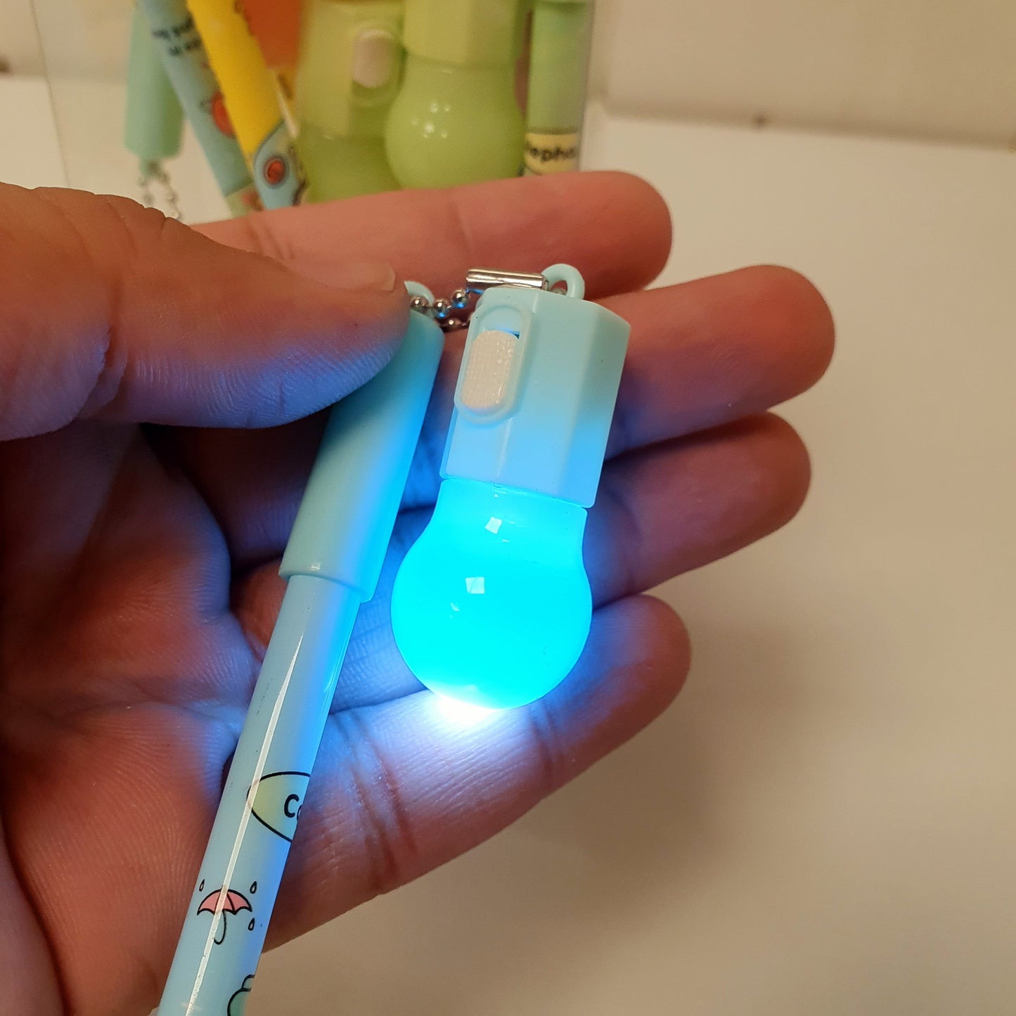 Pencil Pack With Led Bulb, 61040