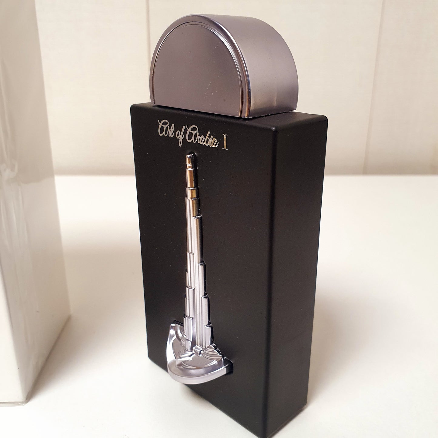 Art of Arabic 1 Silver Black Perfume Latafa Pride, 33550