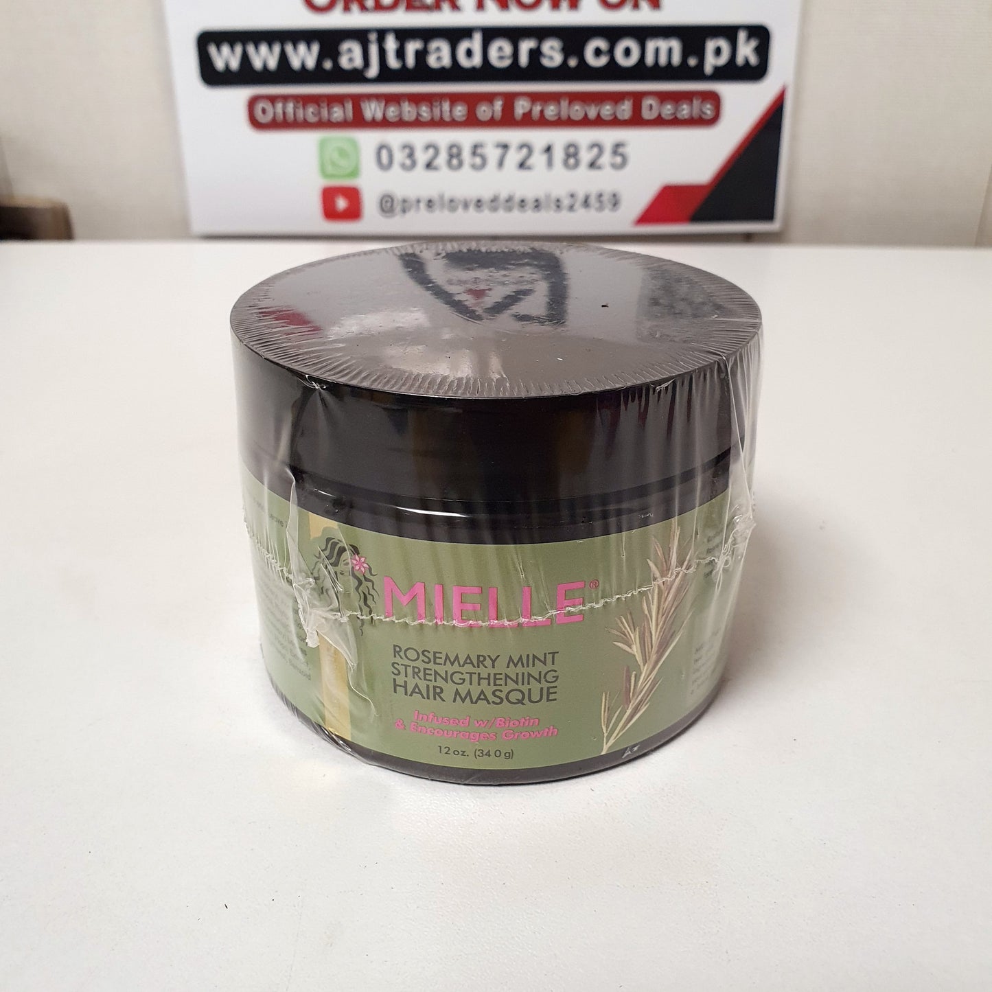 Mielle Rosemarry Mint Strengthening Hair Masque, 11950