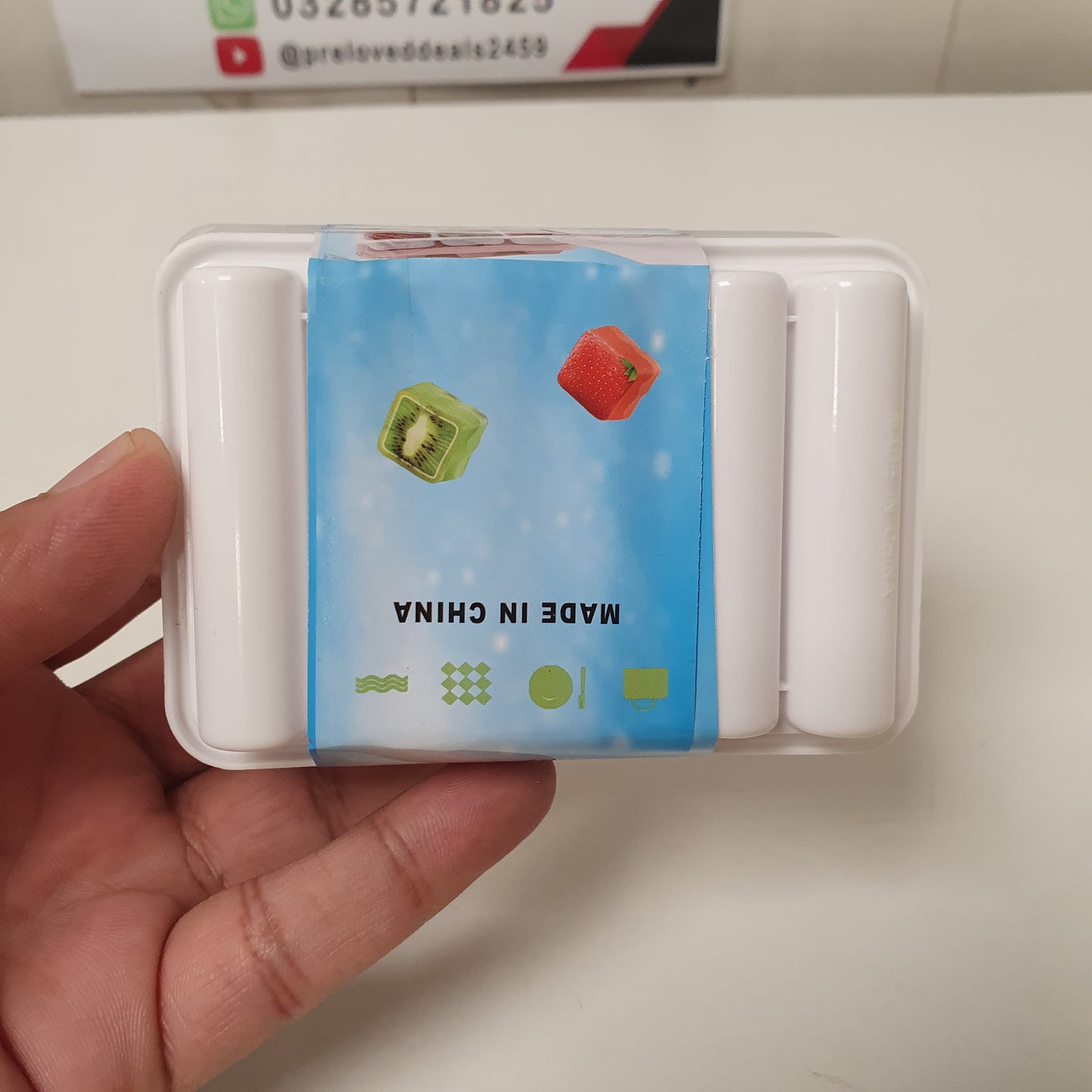 Silicone Ice Box with Lid, 2