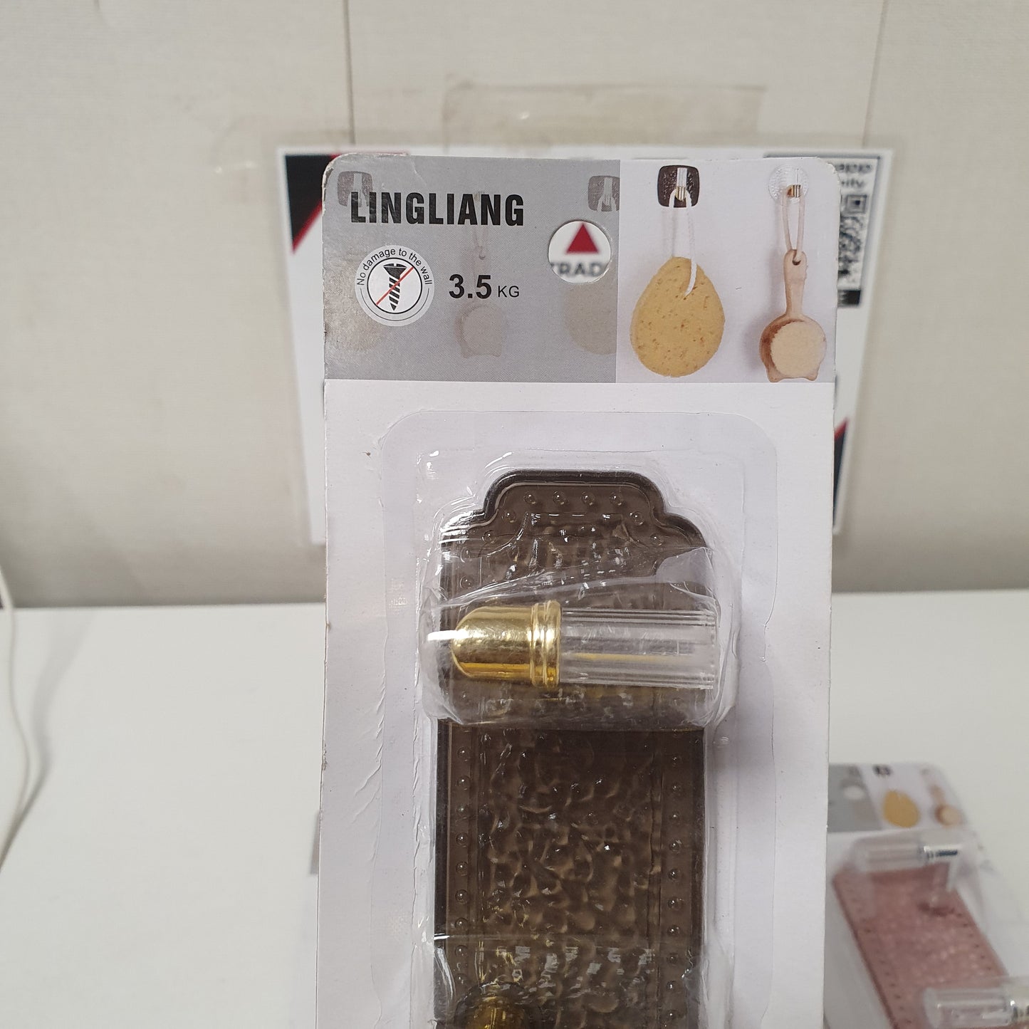 Cloth Hanging Hook Acrylic, 62500