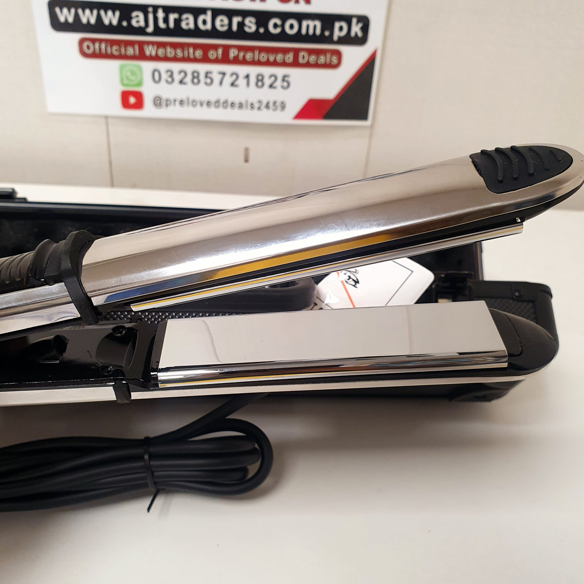 Deeper Professional Hair Straightener High Quality, 13650
