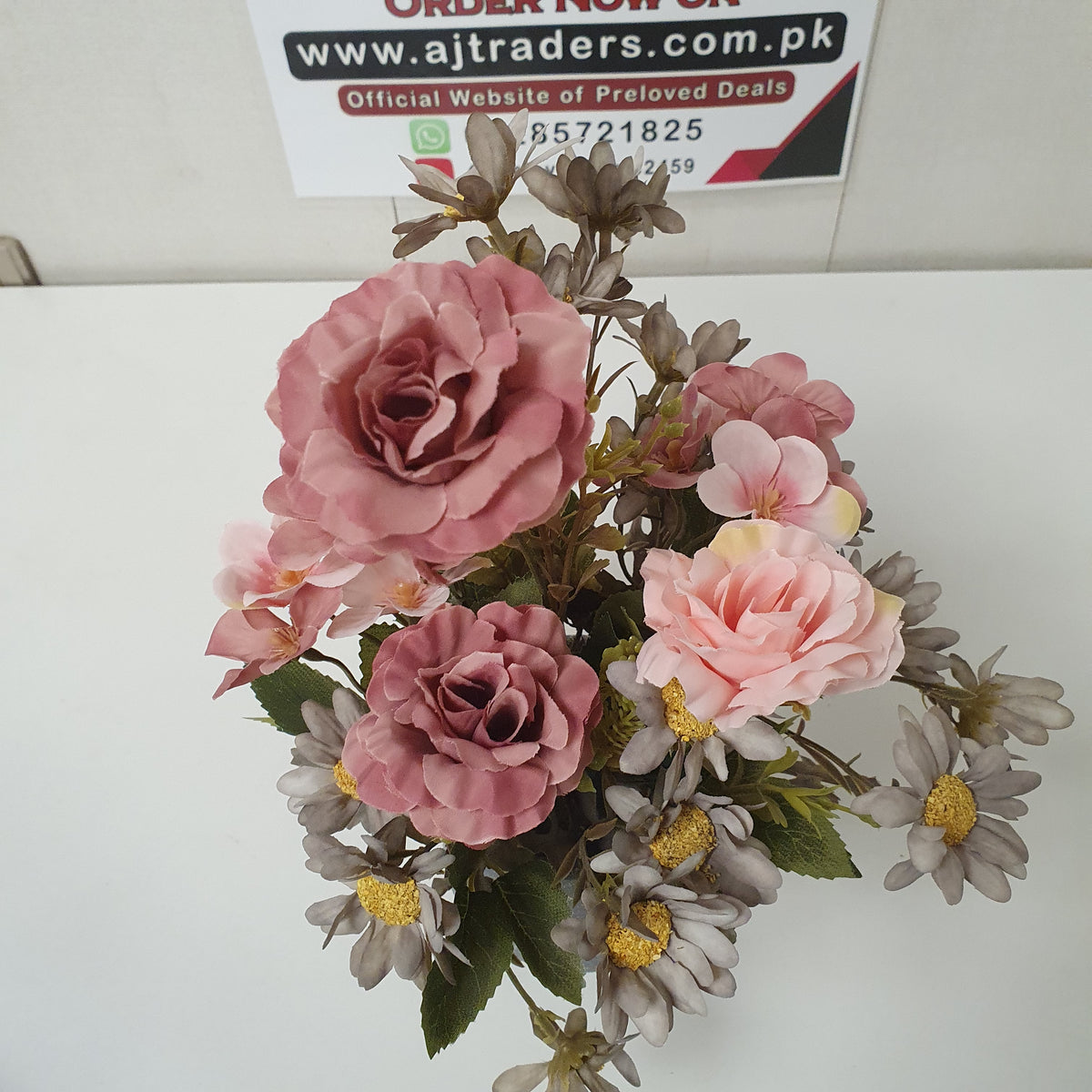 Flower Pot Grey, 31500