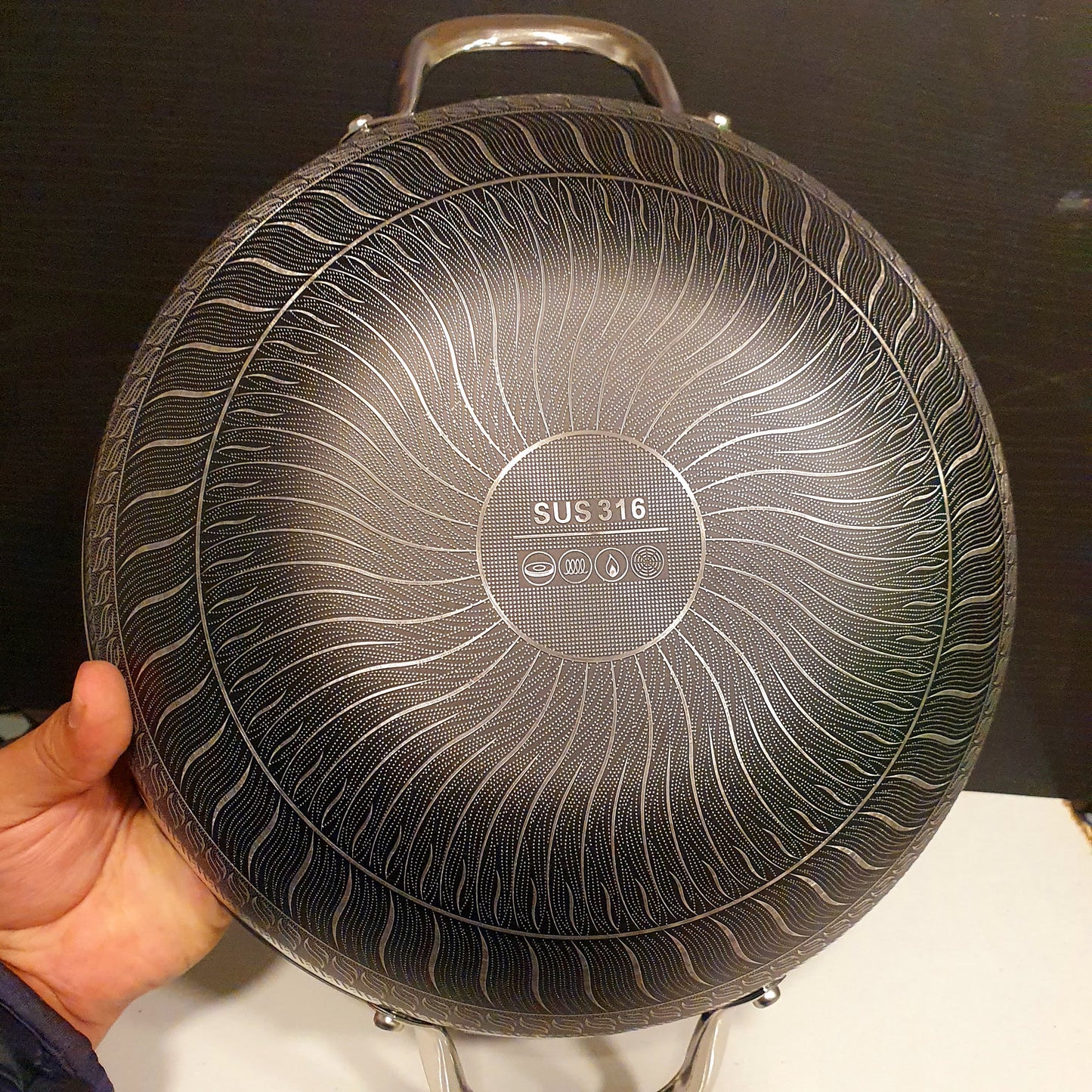 Honeycomb Pattern Non Stick Pan