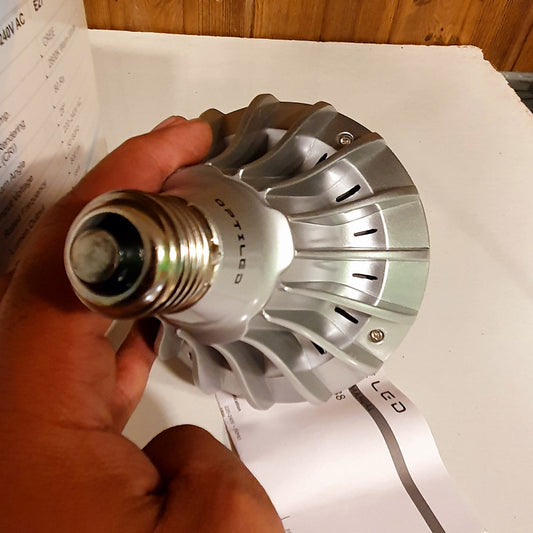 18 Watt Led Spot Light Bulb Germany
