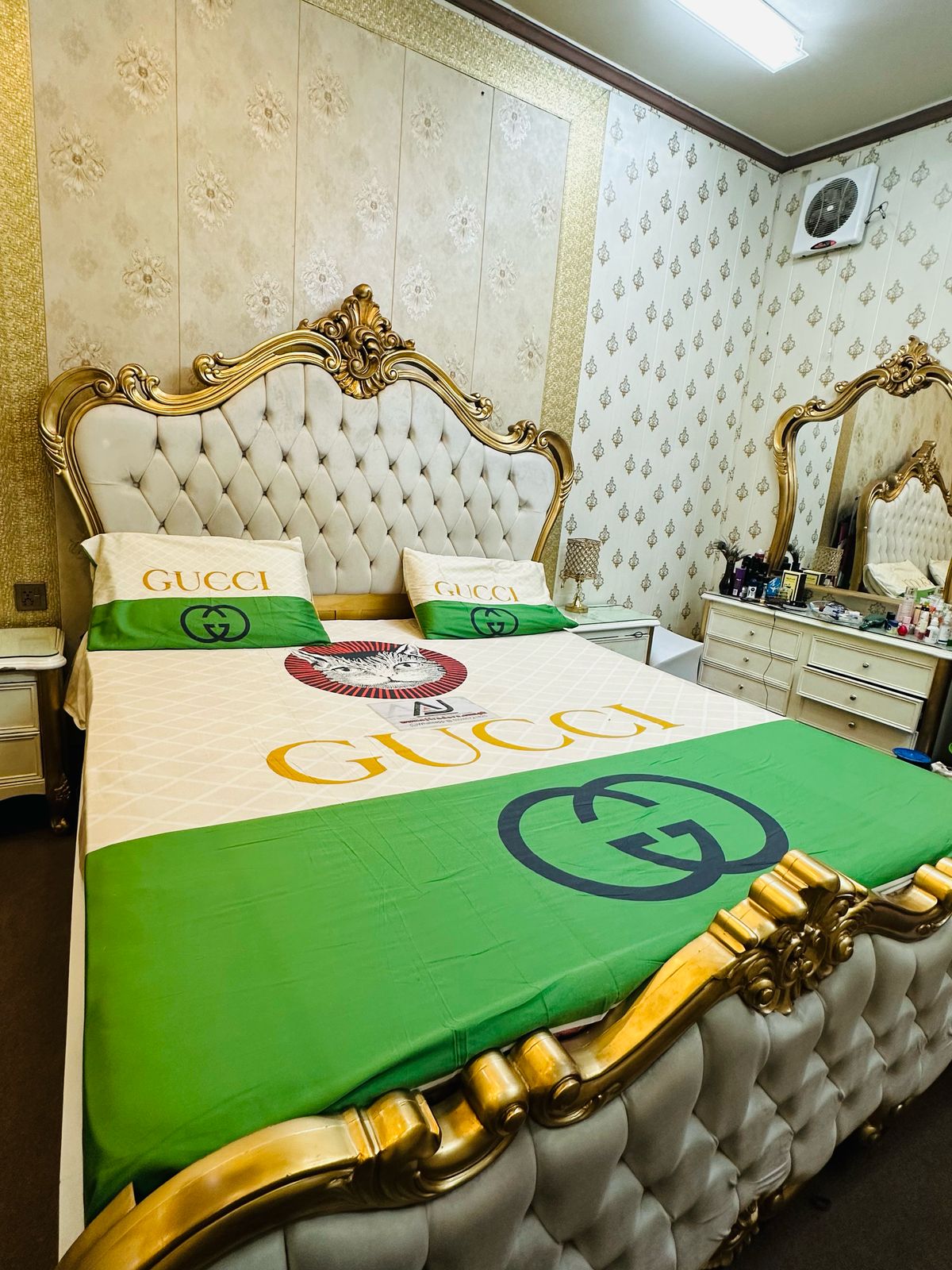 Gucci Bed Sheet With Pillow Covers