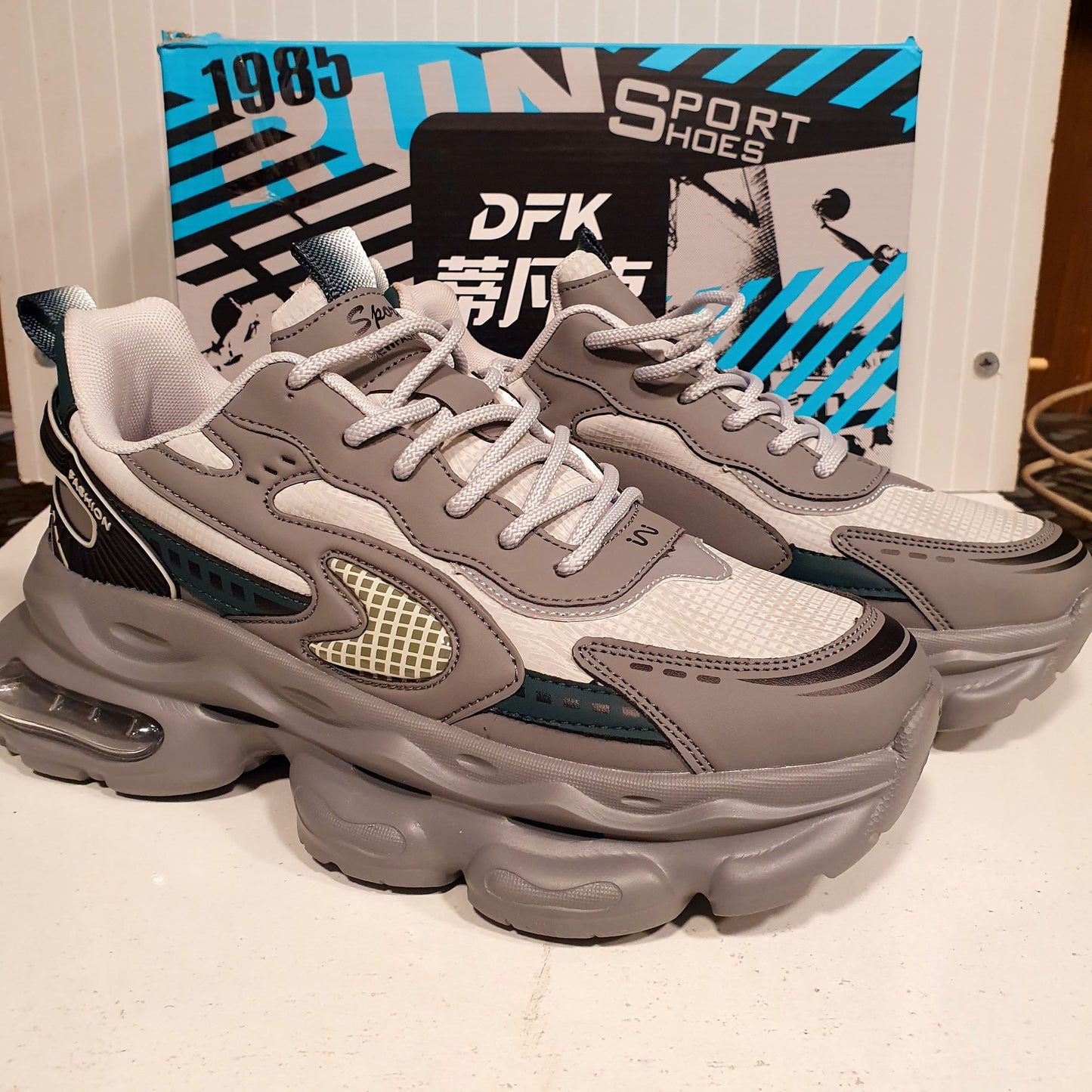 Sports Shoes Grey Green