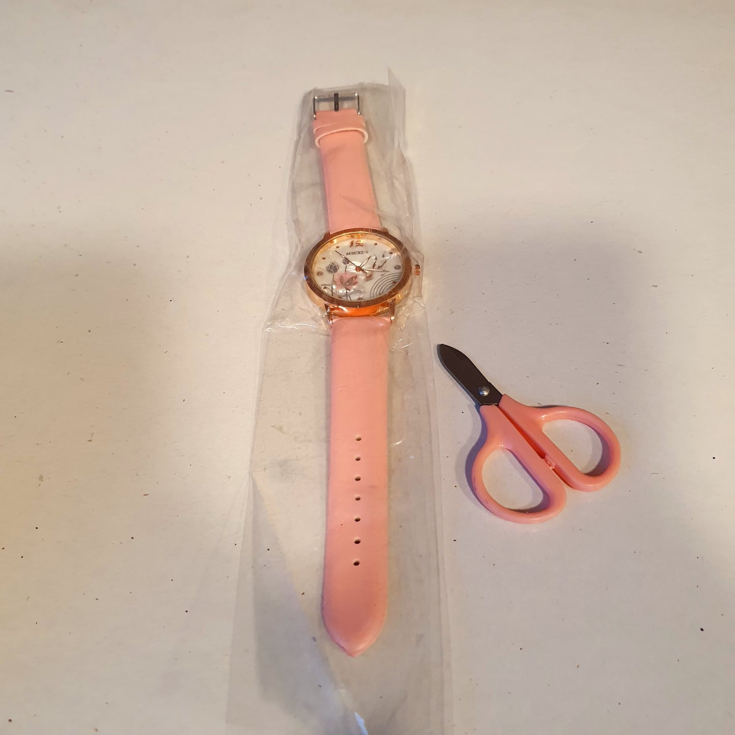Hand Watch With Scissor For Girls