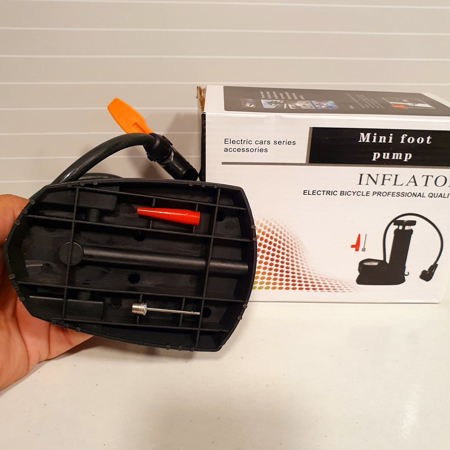 Inflator Pump for Car & Bikes 121180